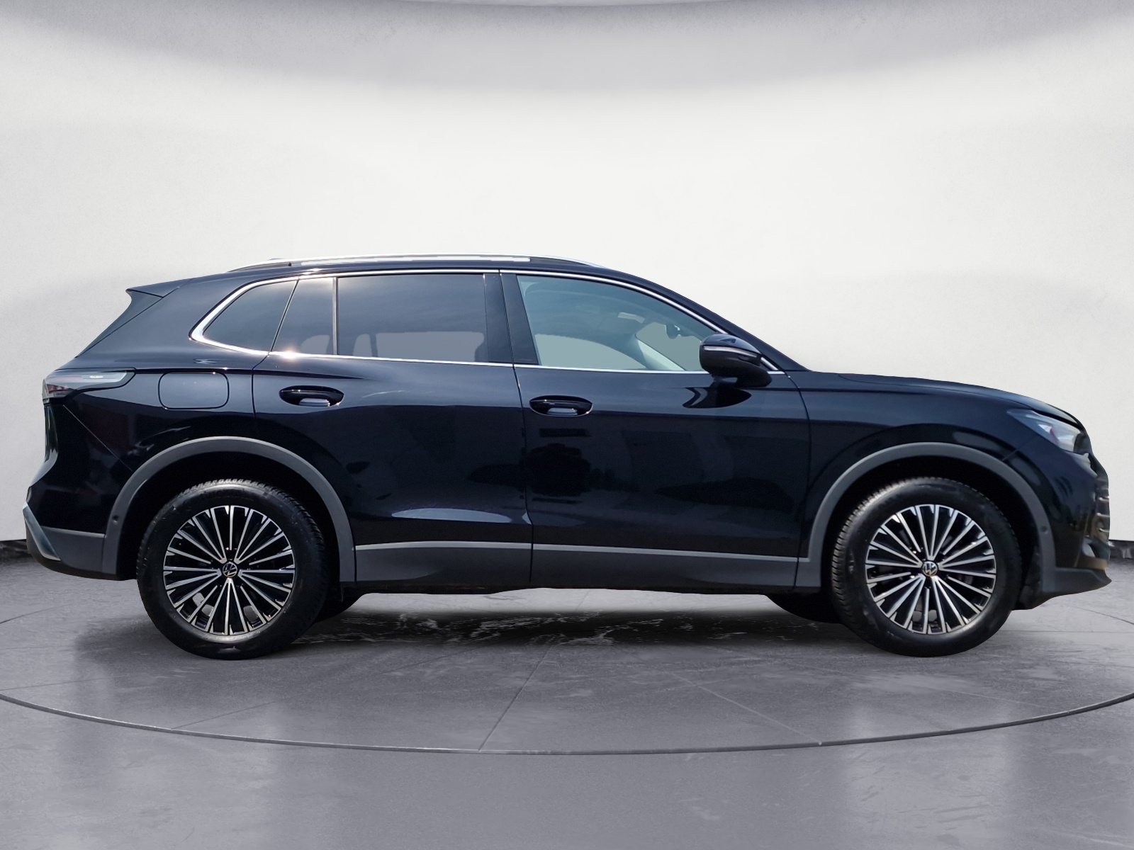 Volkswagen - Tiguan 2.0 TDI SCR DSG Elegance
