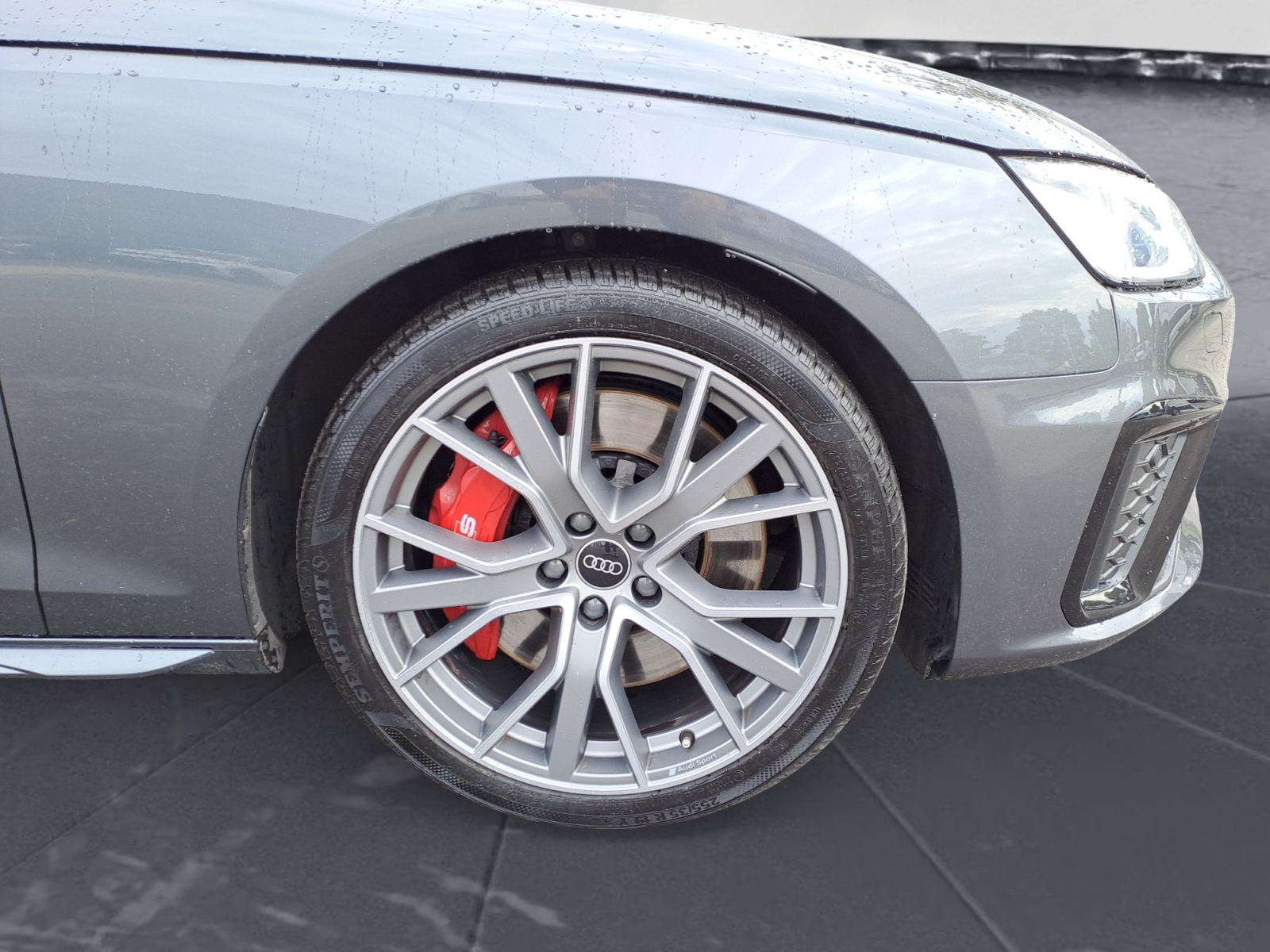 Audi - S4 Avant