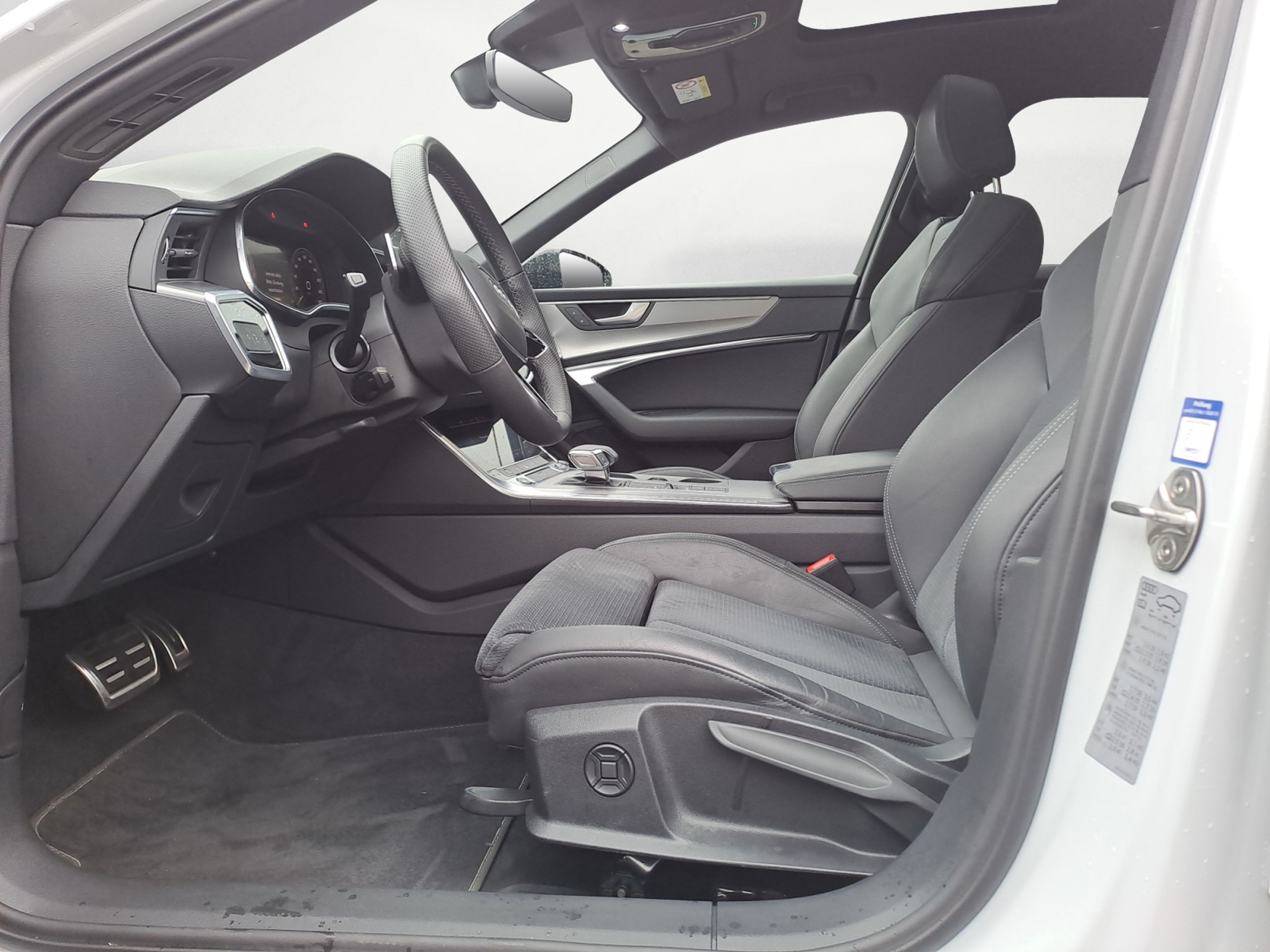 Audi - A6 Avant TFSI e Sport