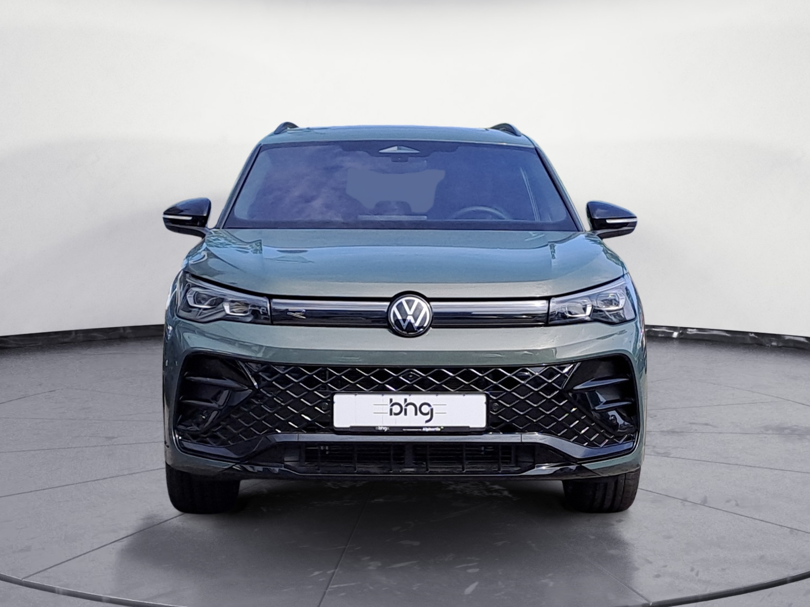 Volkswagen - Tiguan R-Line 2,0 l TSI OPF 4MOTION   7-Gang-Doppelkupplungsgetrie be DSG