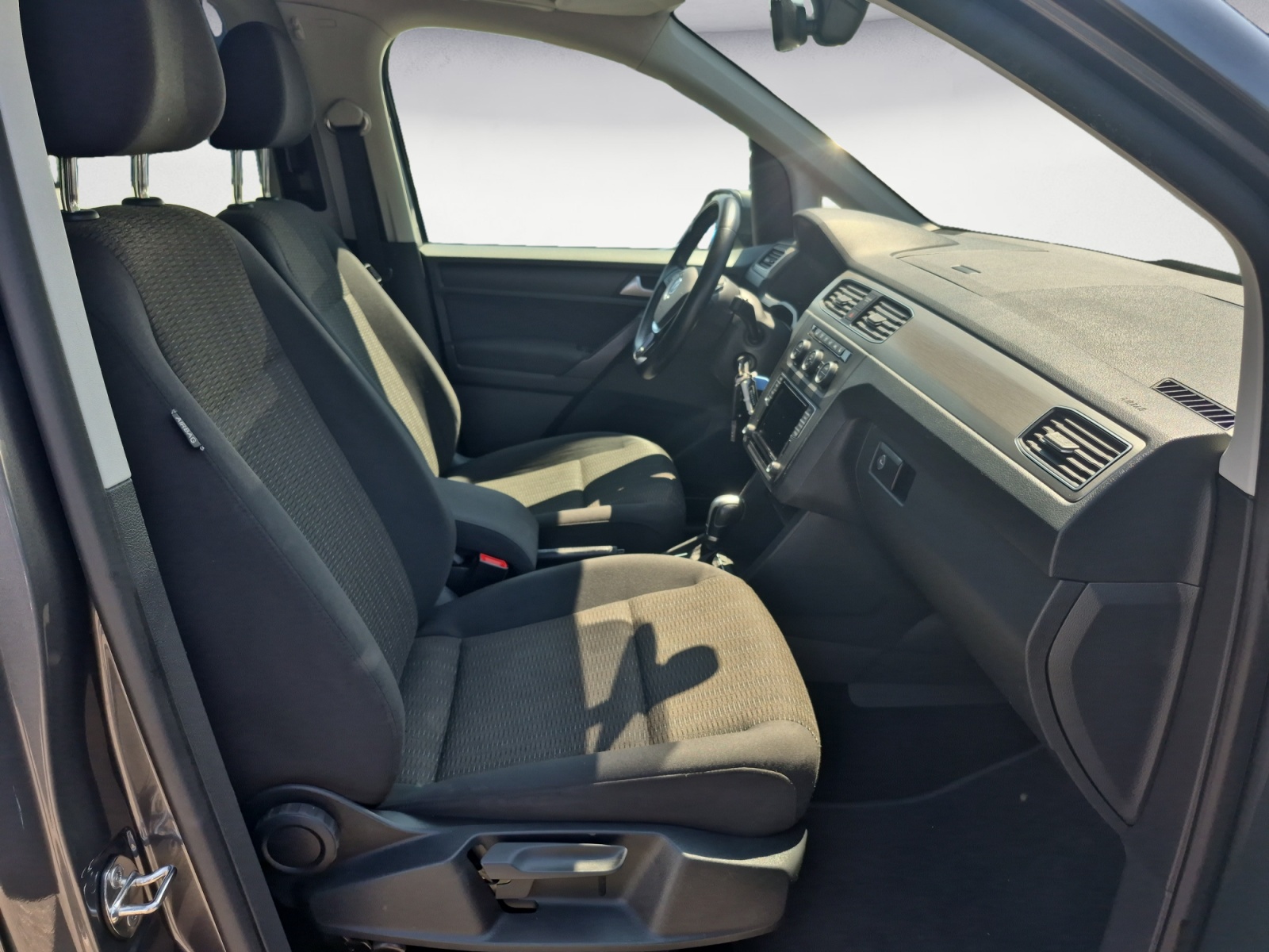 Volkswagen - Caddy Comfortline 1,4 TSI AG7