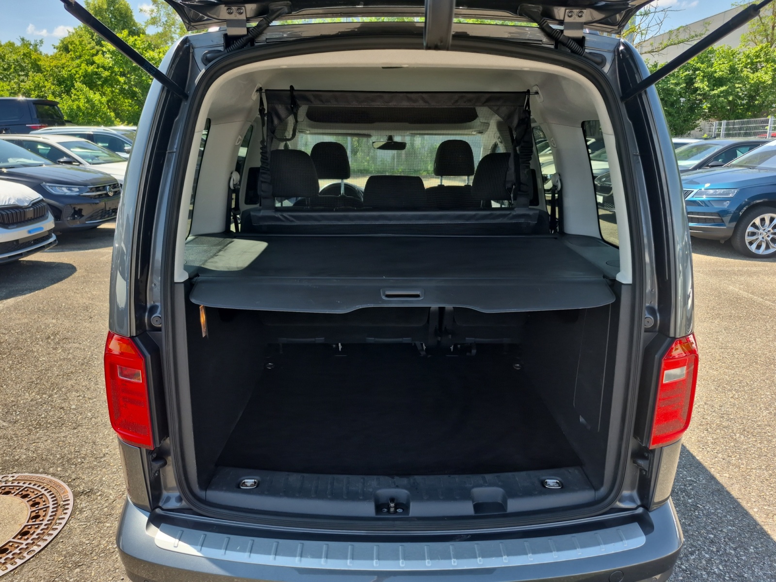 Volkswagen - Caddy Comfortline 1,4 TSI AG7