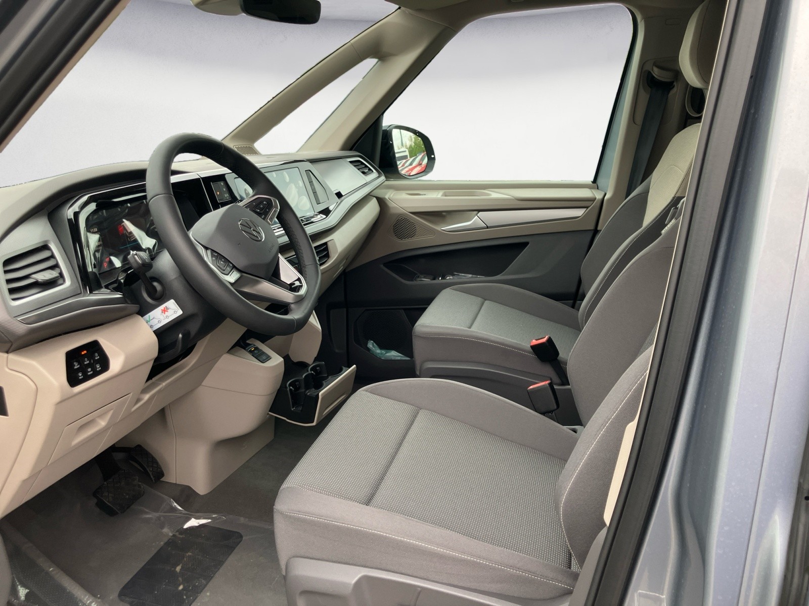 Volkswagen - California Der neue California Coast 2,0 l TDI SCR Frontantrieb 7-Gang-DS G Radst. 3124 mm