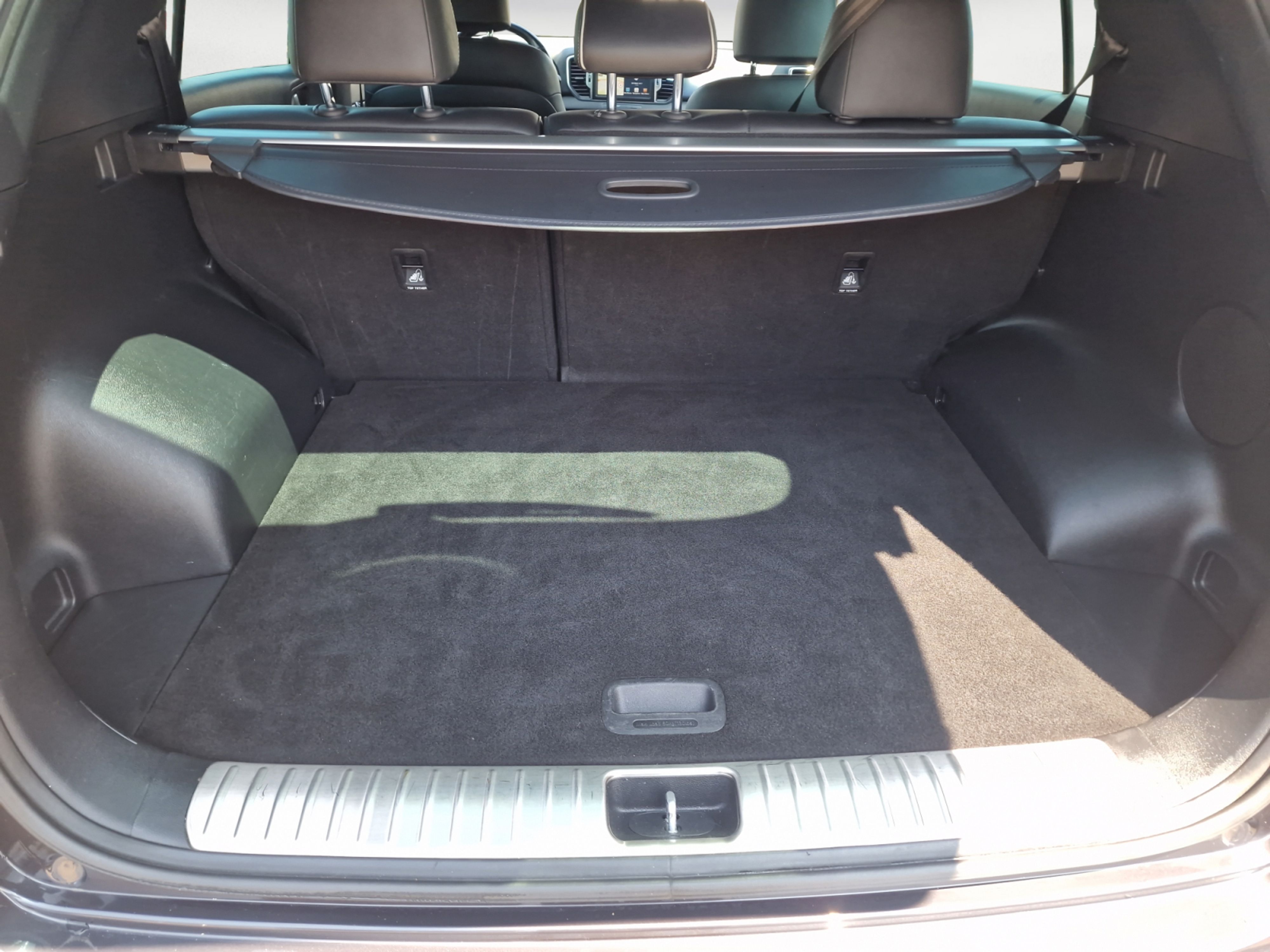 Kia - Sportage 1.6 T-GDI AWD VISION