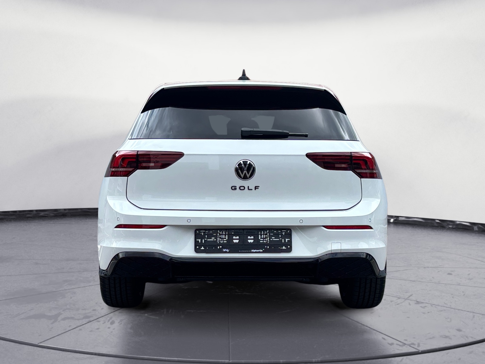 Volkswagen - Golf R-Line 1,5 l eTSI OPF (150 P S) 7-Gang-Doppelkupplungsgetriebe DSG