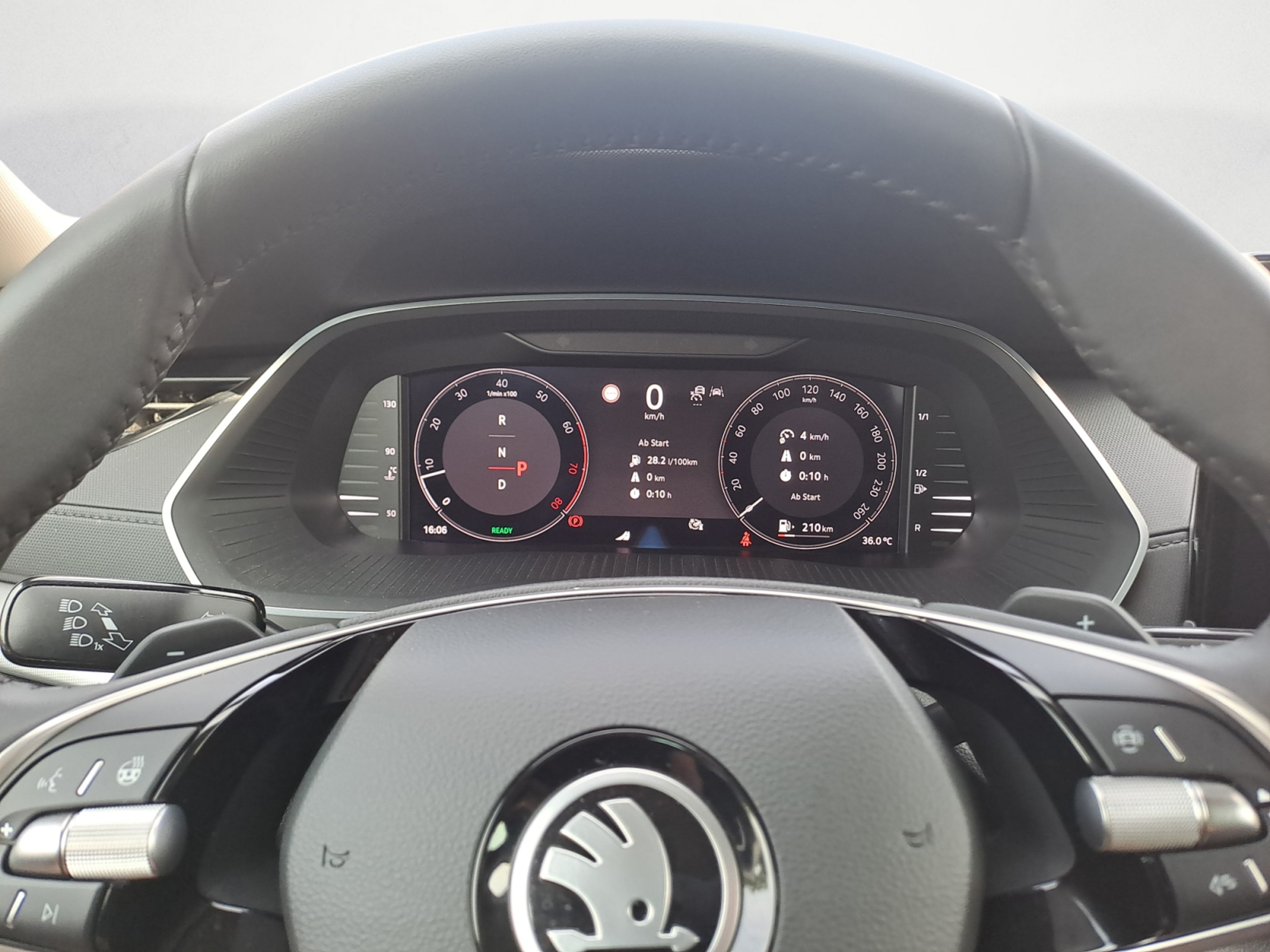 Skoda - Octavia Combi 1.5 TSI mHEV DSG Selection