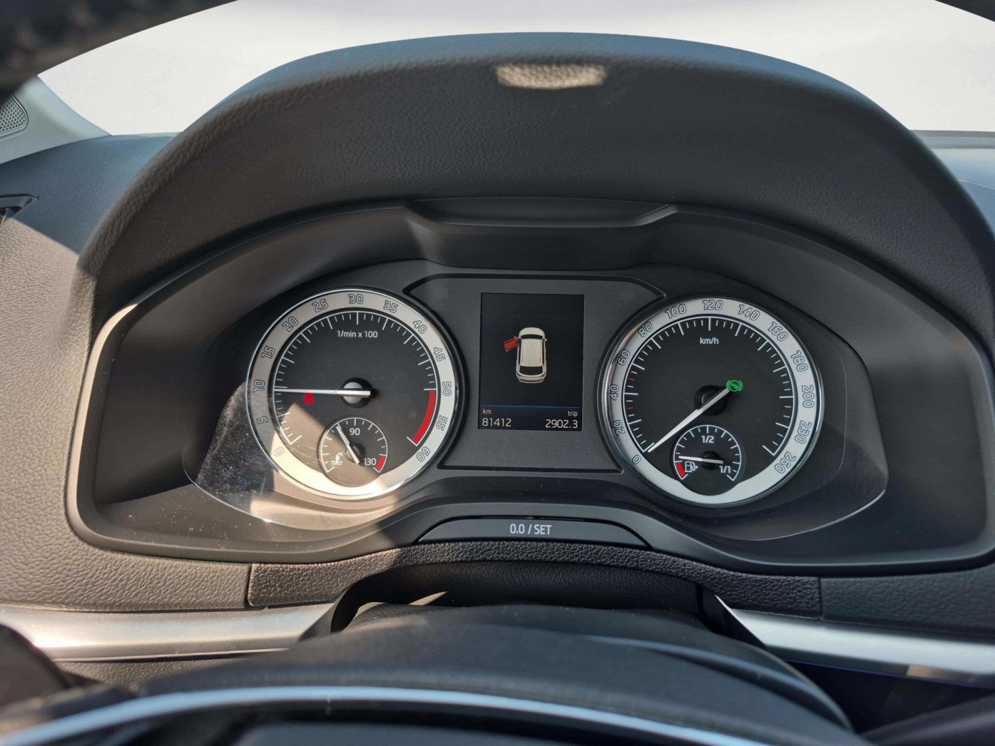 Skoda - Karoq 2.0 TDI SCR 4x4 DSG Ambition