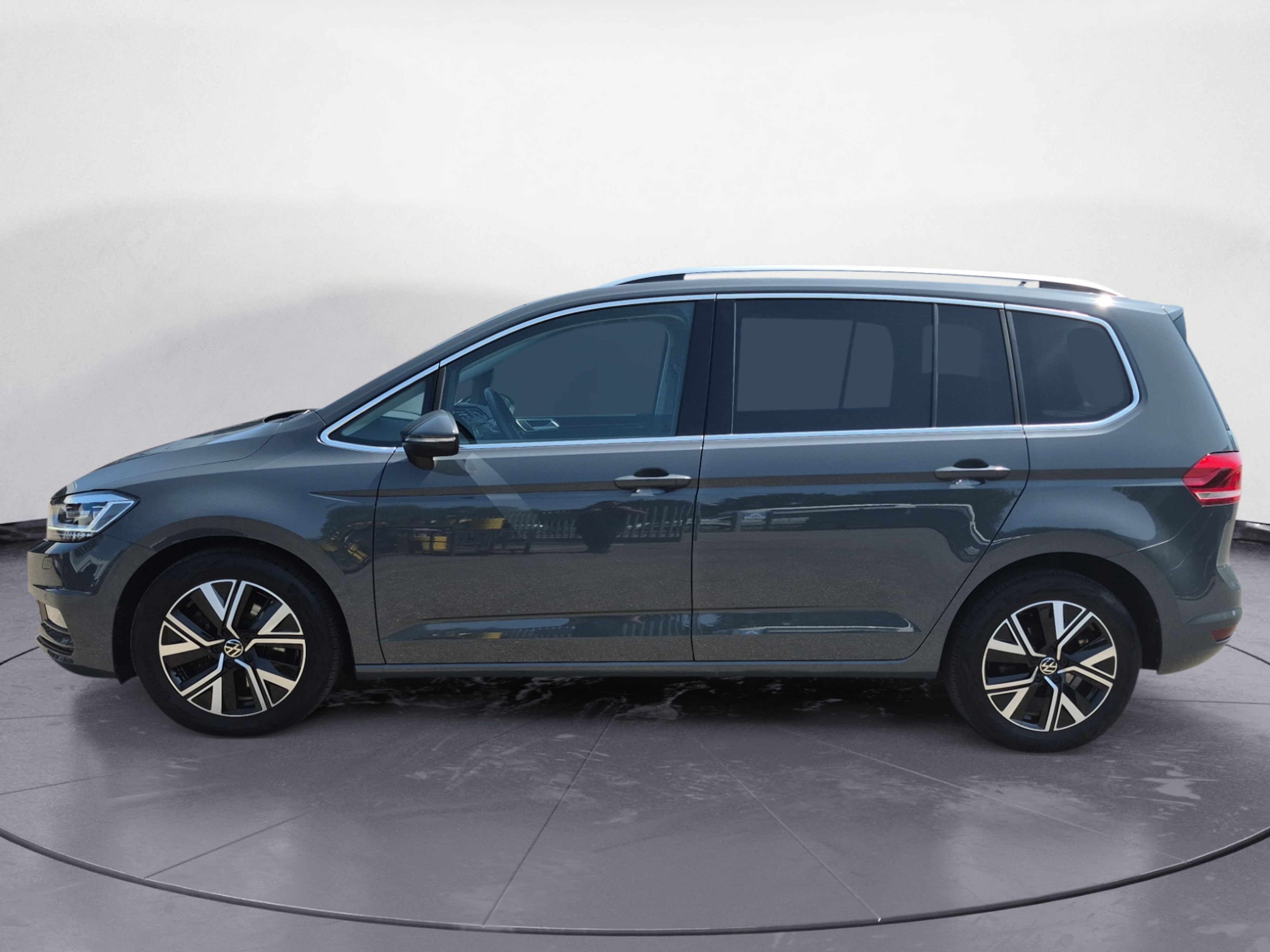 Volkswagen - Touran 1.5 TSI ACT DSG Highline