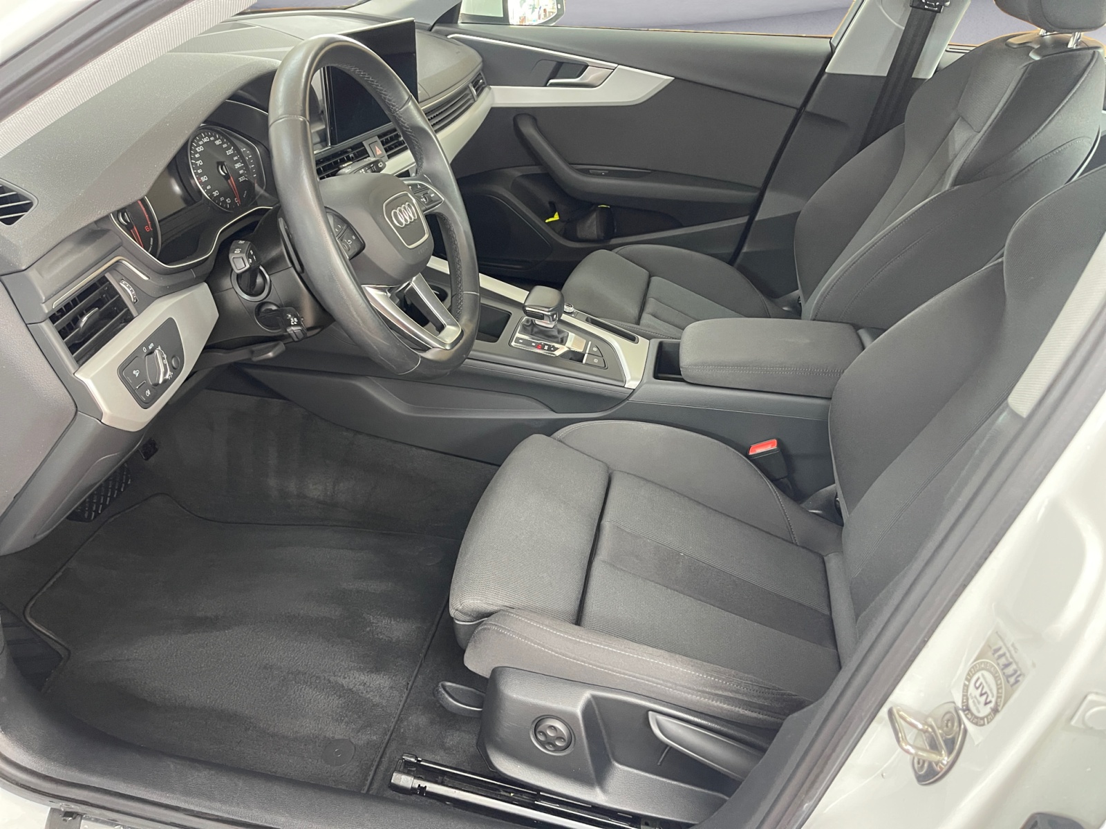 Audi - A4 Avant 35 TDI S tronic