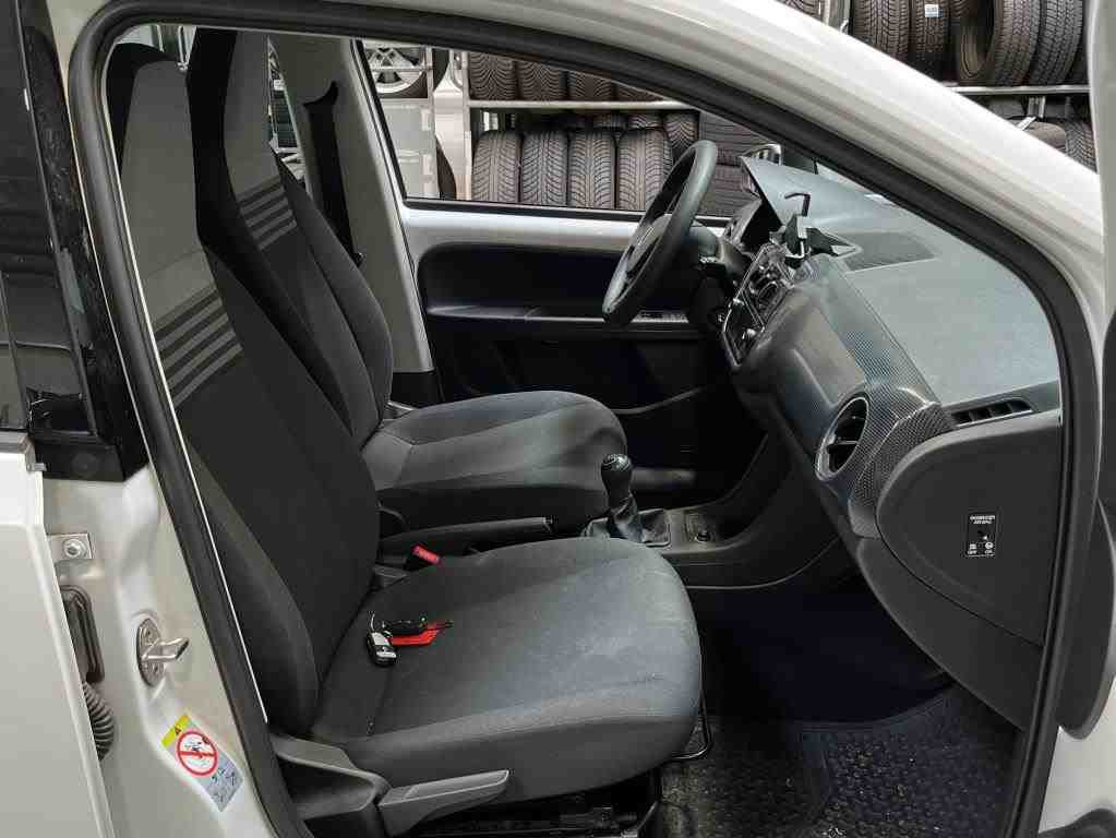 Volkswagen - up!