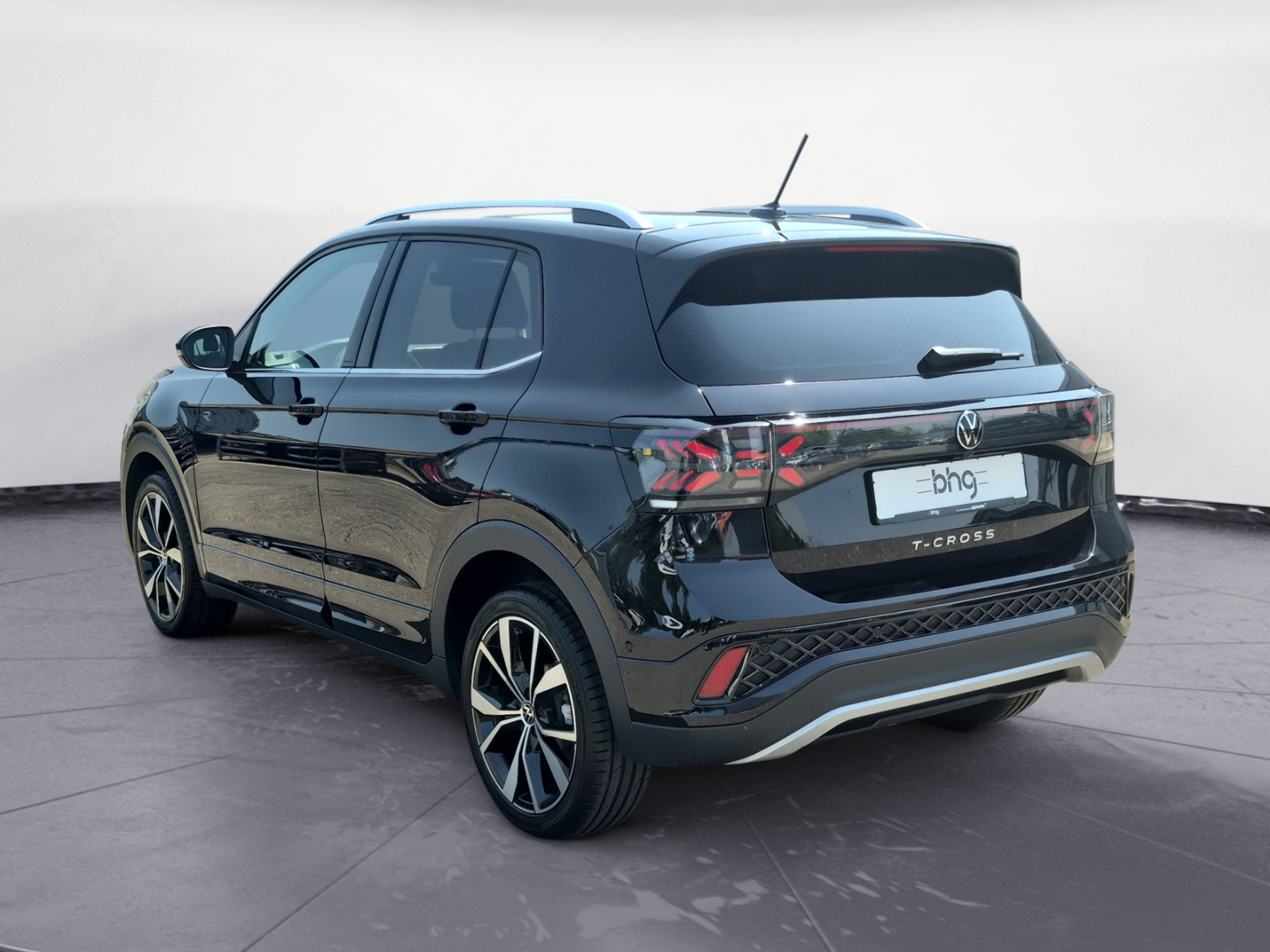 Volkswagen - T-Cross R-Line 1.5 l TSI ACT OPF