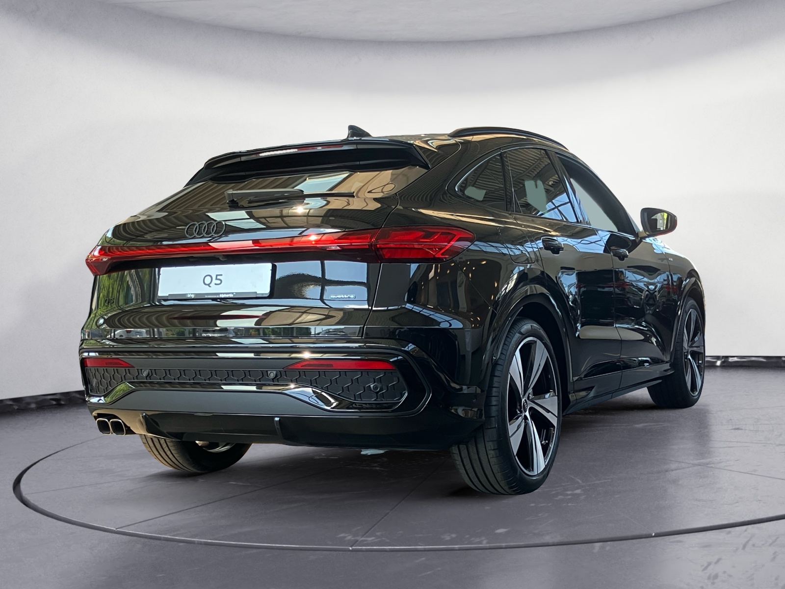 Audi - Q5 Sportback TDI quattro S t ronic