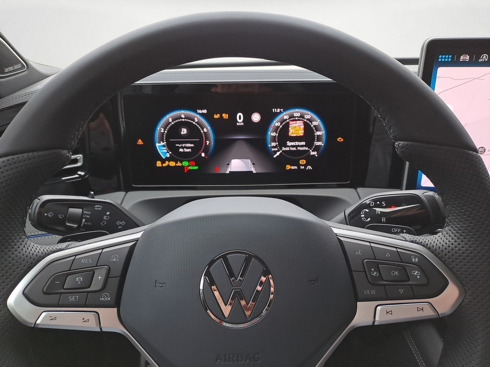 Volkswagen - Tiguan R-Line 1,5 l eTSI OPF   DSG