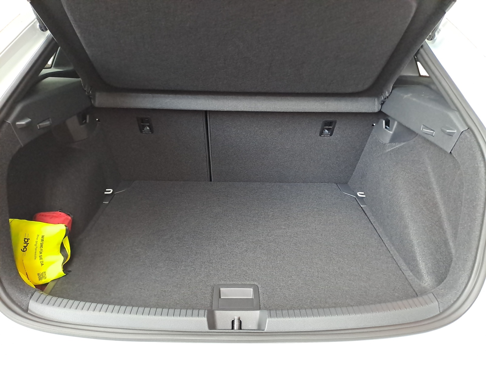Volkswagen - Taigo Life 1,0 l TSI OPF   7-Gang-Doppelkupplungsgetriebe DSG