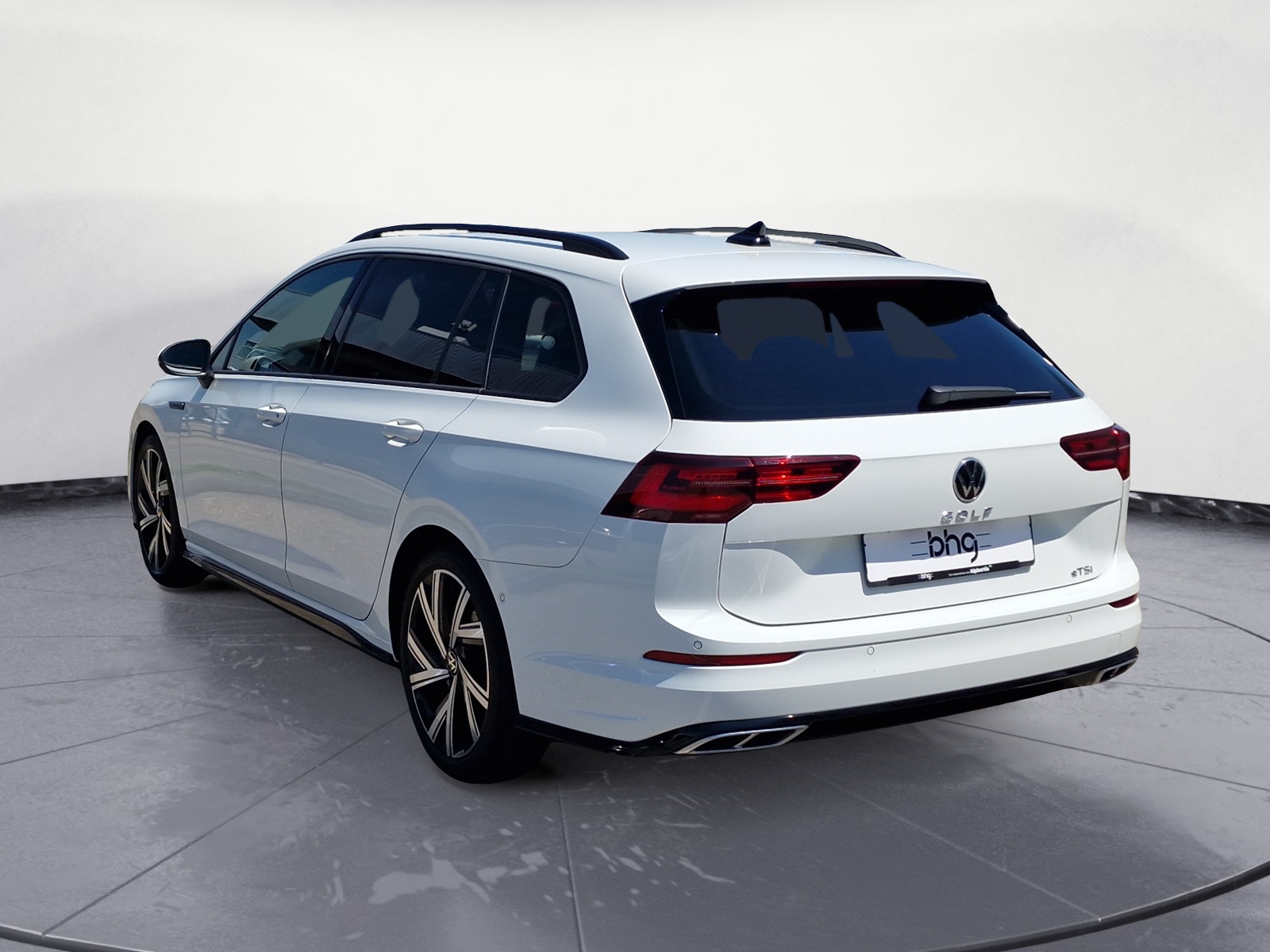 Volkswagen - Golf Variant 1.5 eTSI OPF DSG R-Line