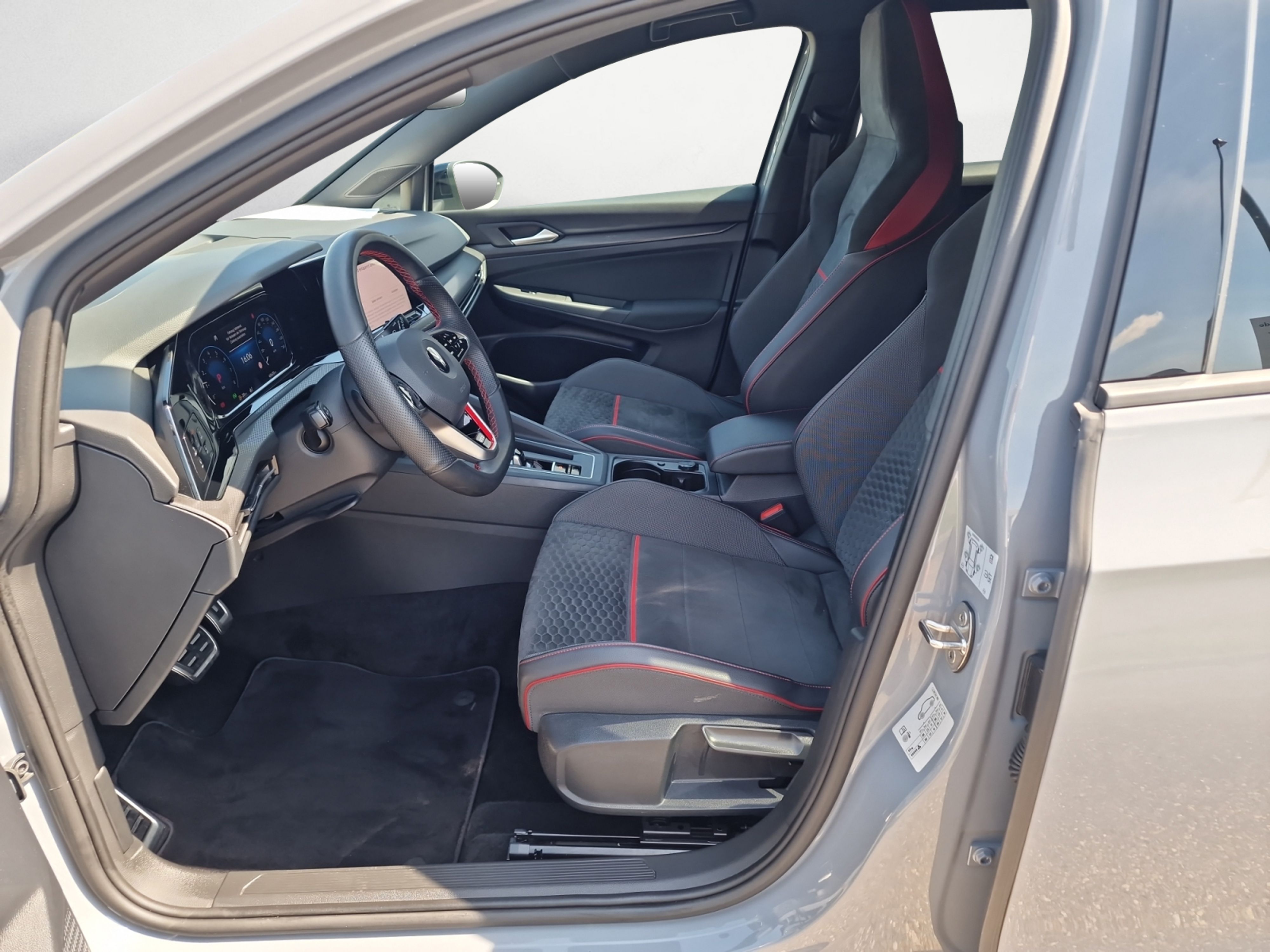 Volkswagen - Golf GTI 2.0 TSI DSG CLUBSPORT