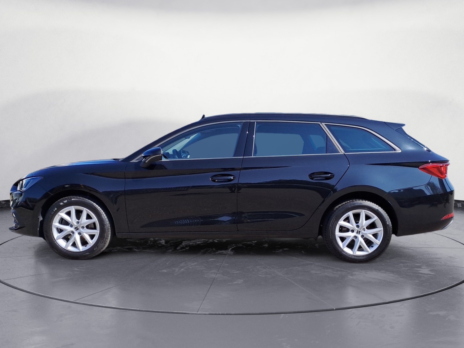 Seat - Leon Sportstourer 1.5 TSI ACT OPF Style