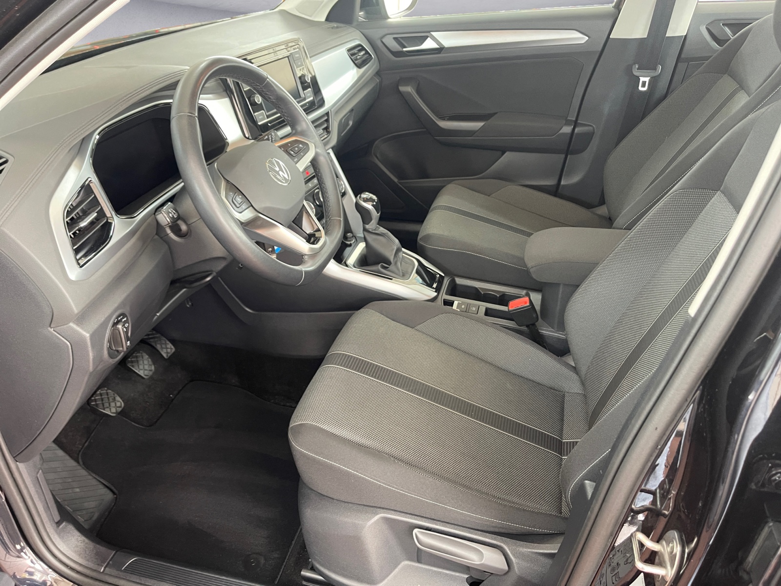 Volkswagen - T-Roc Life 1.0 l TSI OPF