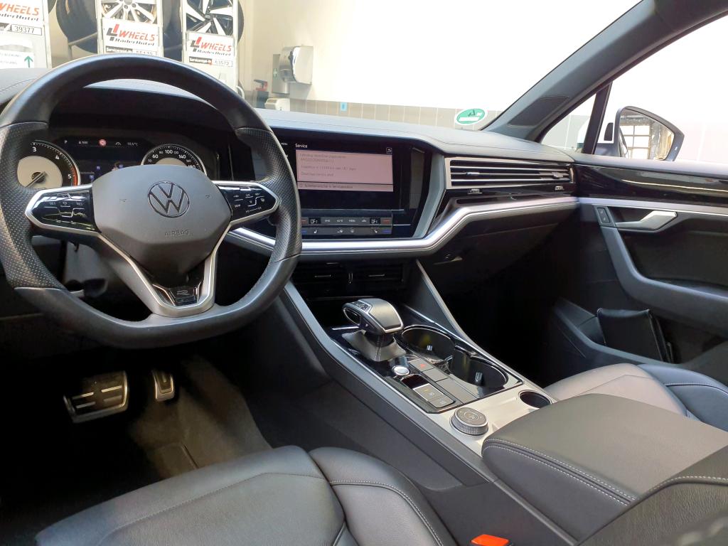 Volkswagen - Touareg 3.0 V6 TDI 4Motion DPF Aut. R-Line