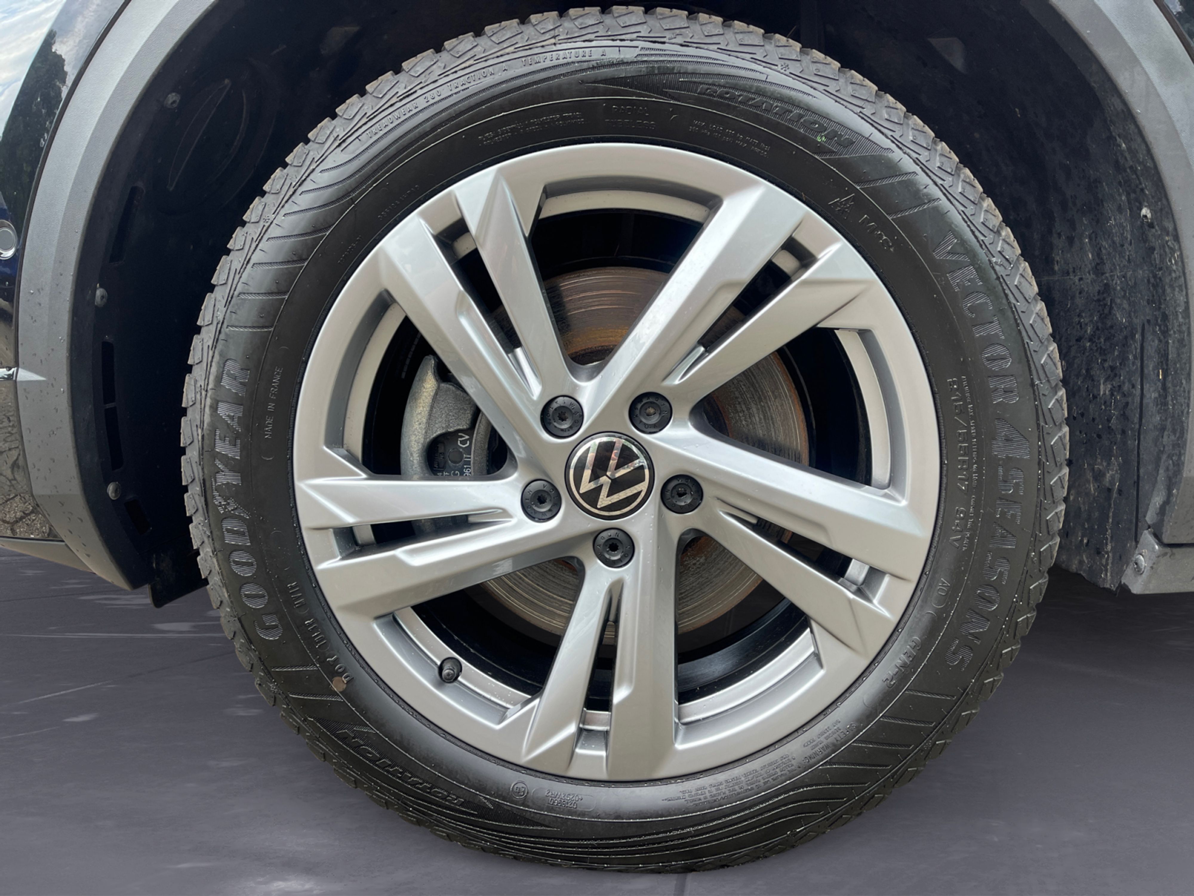 Volkswagen - T-Roc 2.0 TSI OPF 4MOTION DSG R-Line