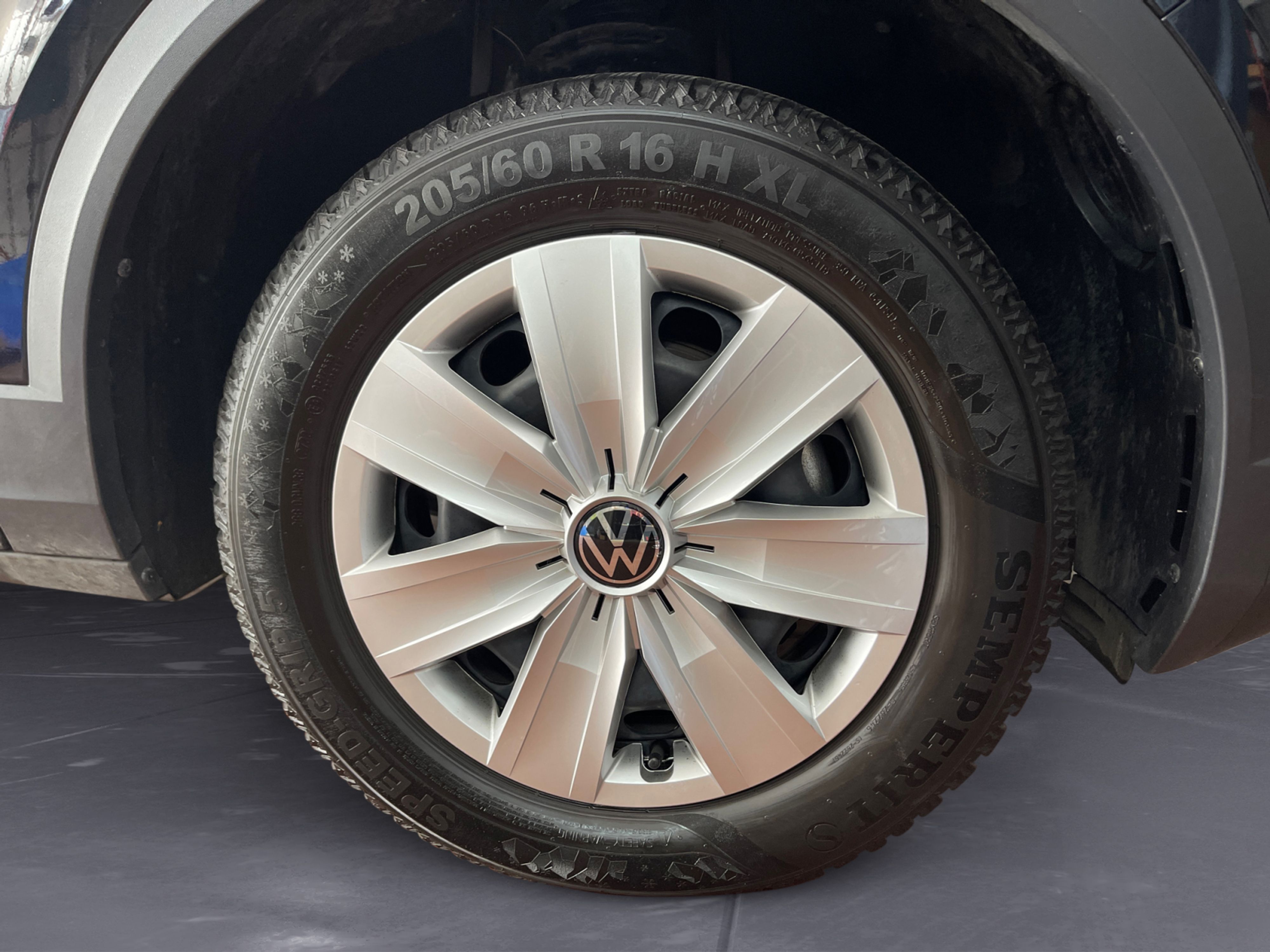 Volkswagen - T-Roc Life 1.0 l TSI OPF