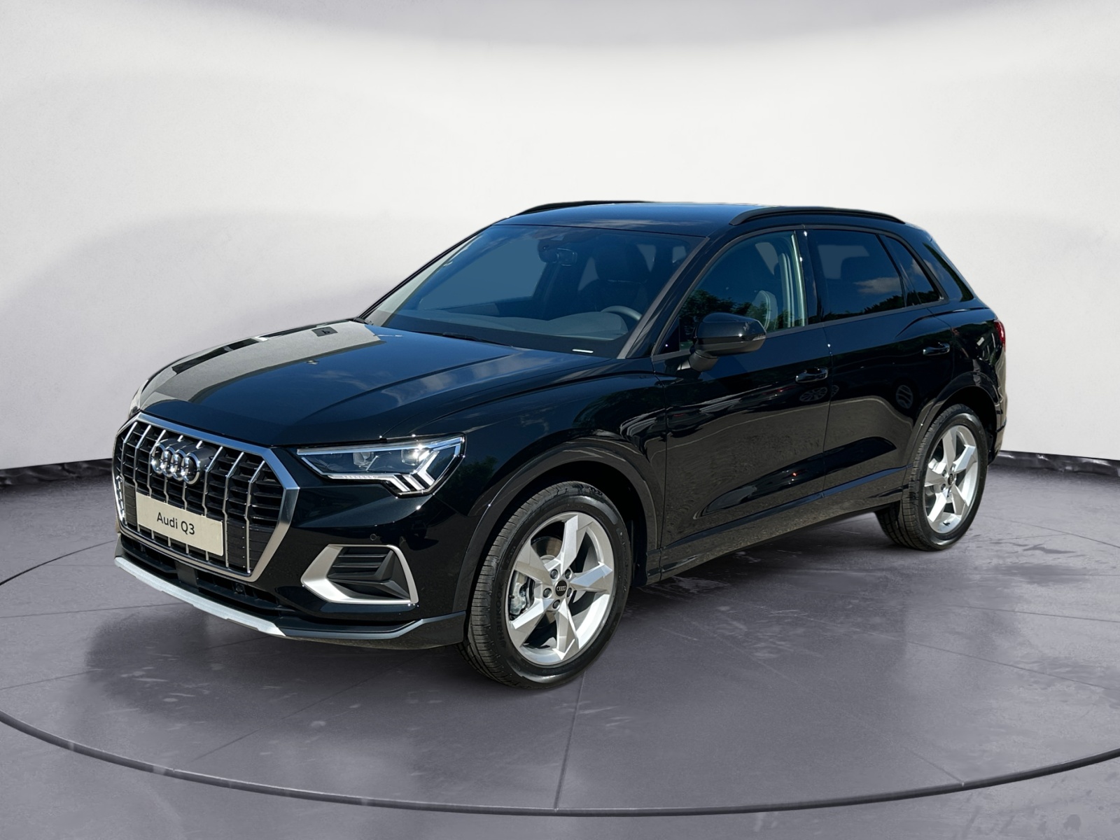 Audi - Q3 advanced 35 TFSI 110(150) kW(PS) Schaltgetriebe