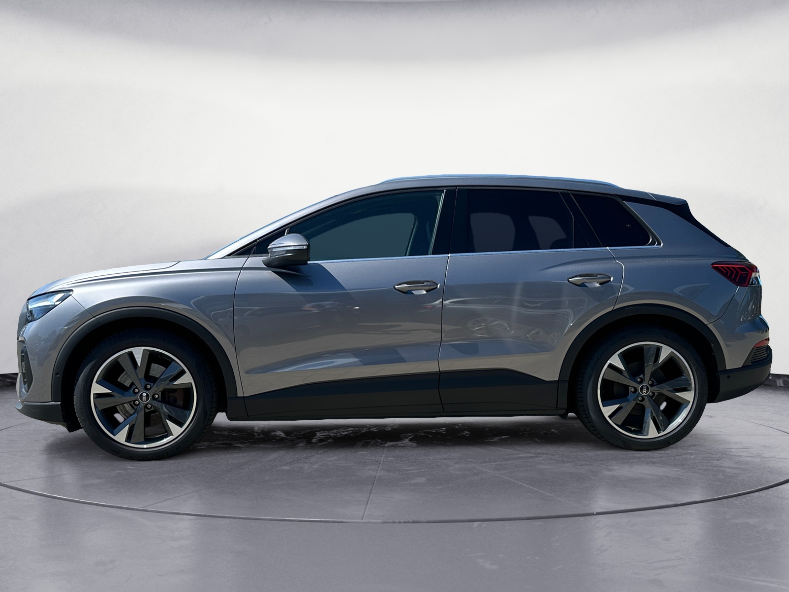 Audi - Q4 e-tron 40