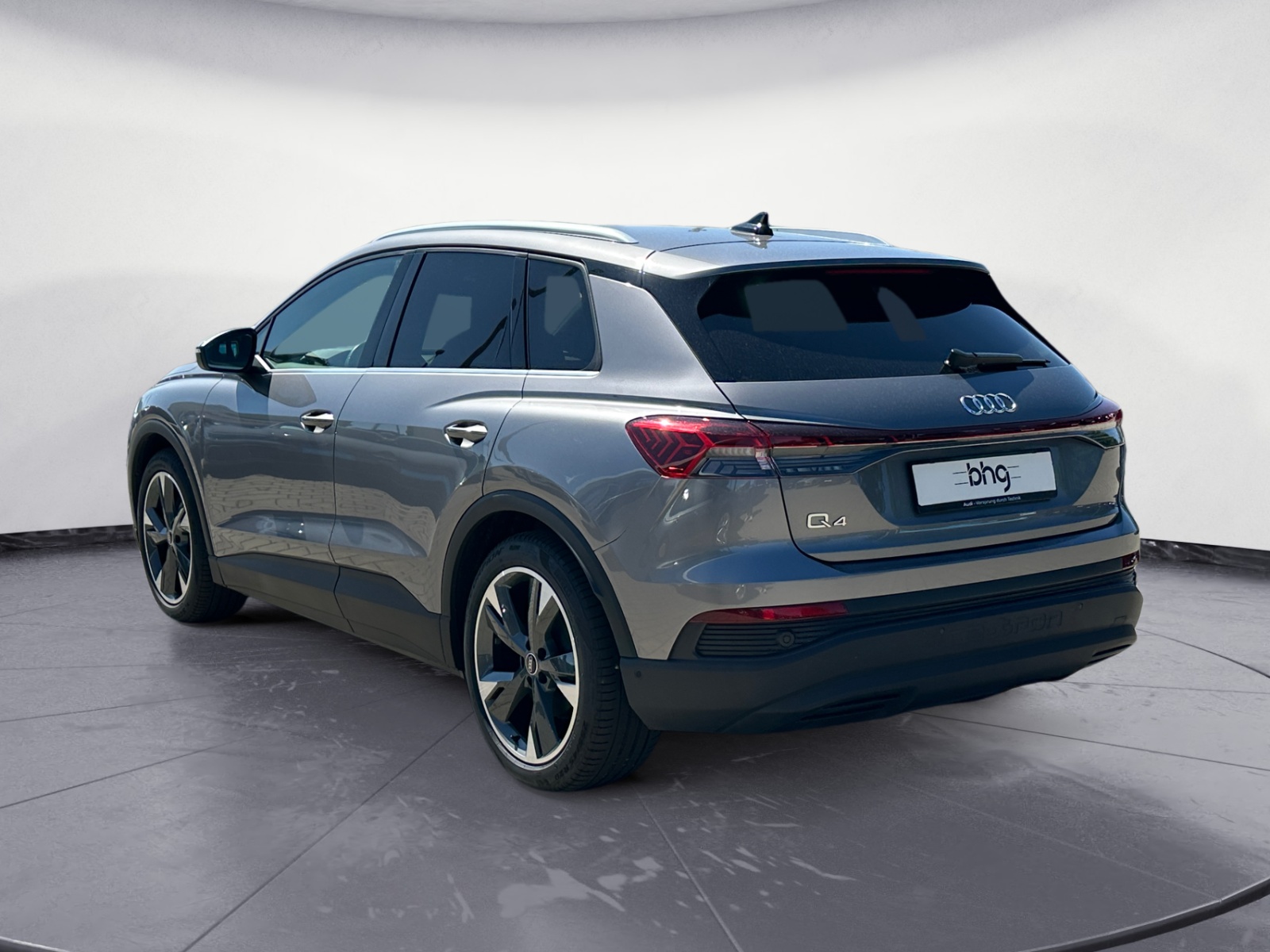 Audi - Q4 e-tron 40
