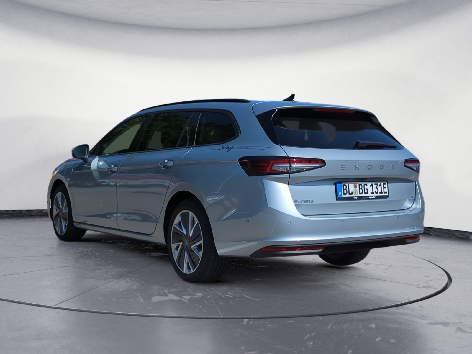 Skoda - Superb Combi Selection 1,5 TSI iV 