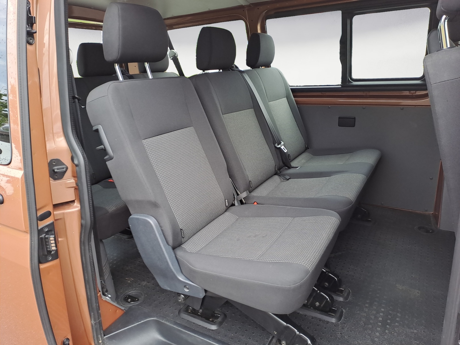 Volkswagen - T6 Transporter