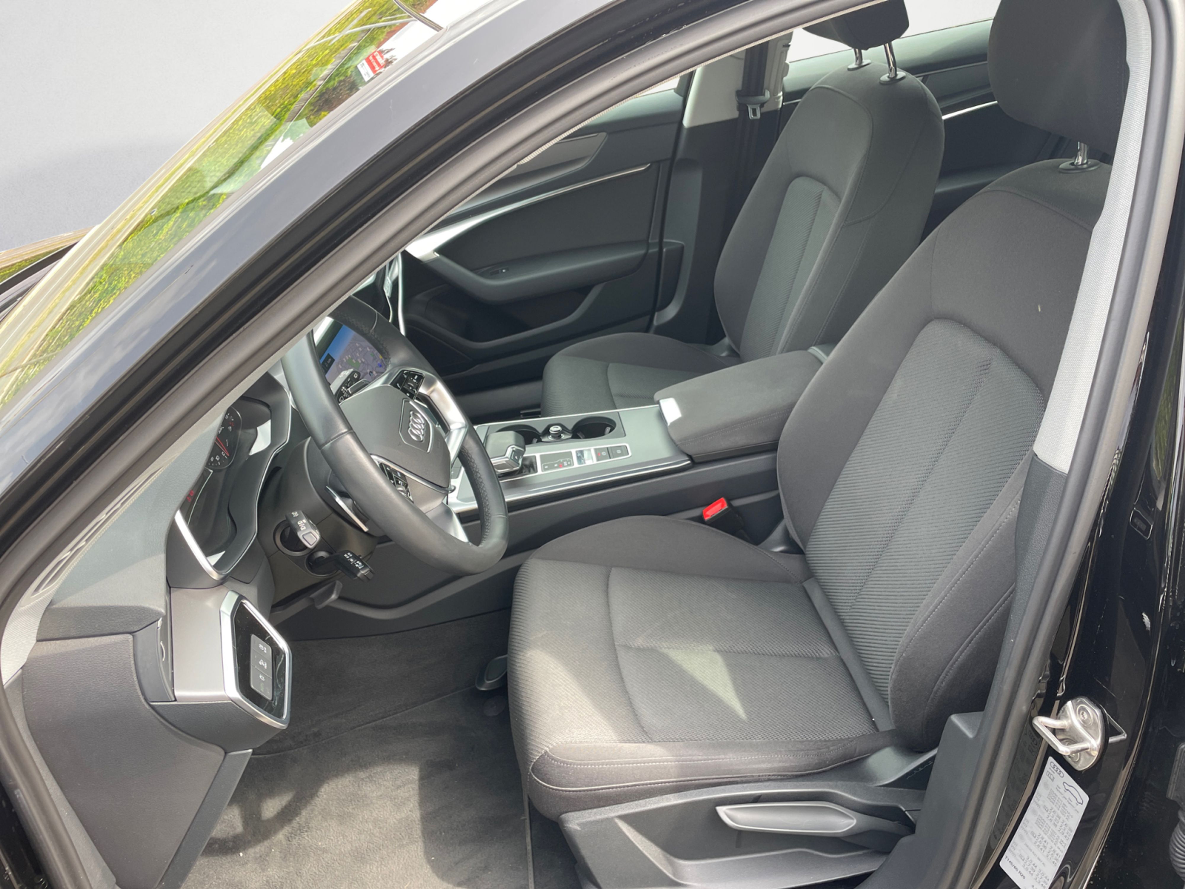 Audi - A6 Avant