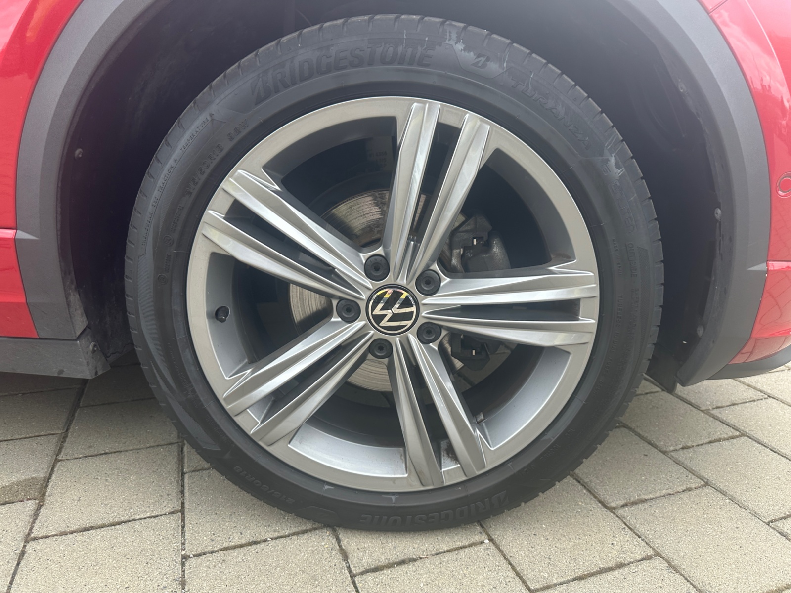 Volkswagen - T-Roc Cabriolet 1.5 TSI ACT OPF DSG R-Line