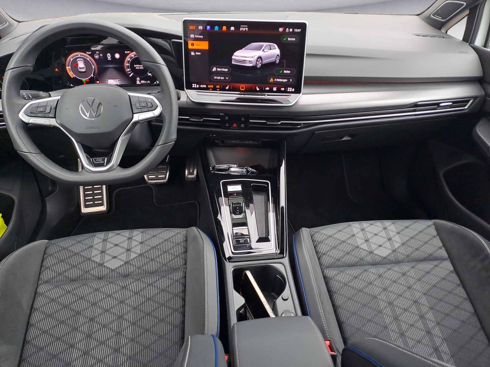 Volkswagen - Golf