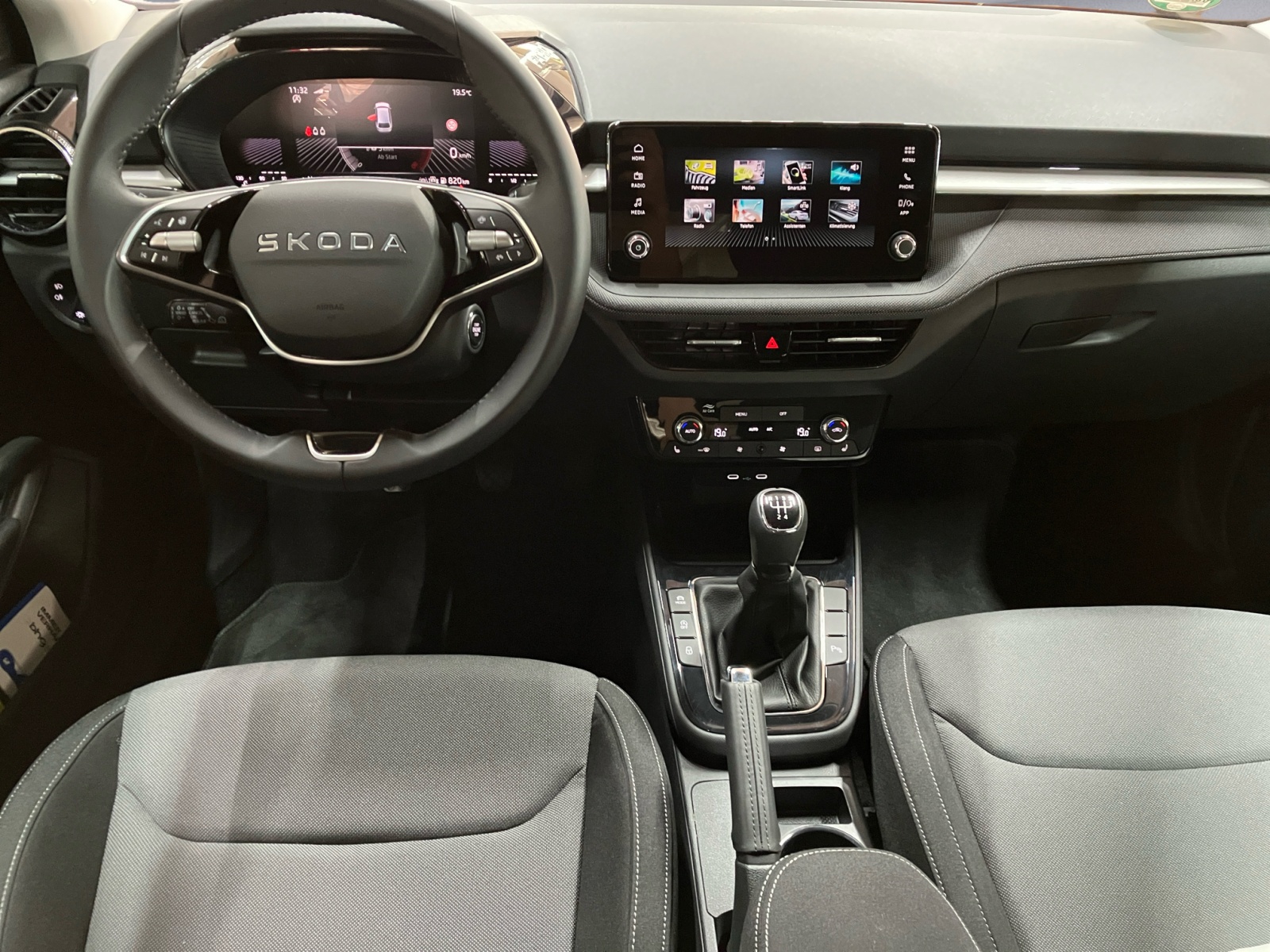 Skoda - Fabia Drive 1,0 TSI 5-Gang-Schaltgetriebe