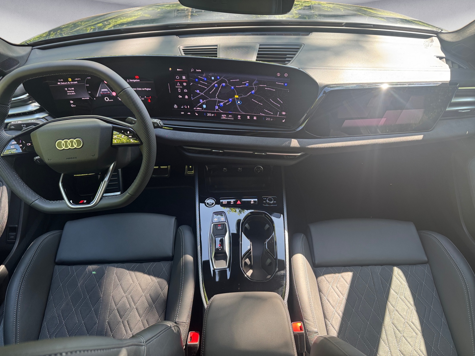 Audi - A5 Avant TFSI quattro S tron ic