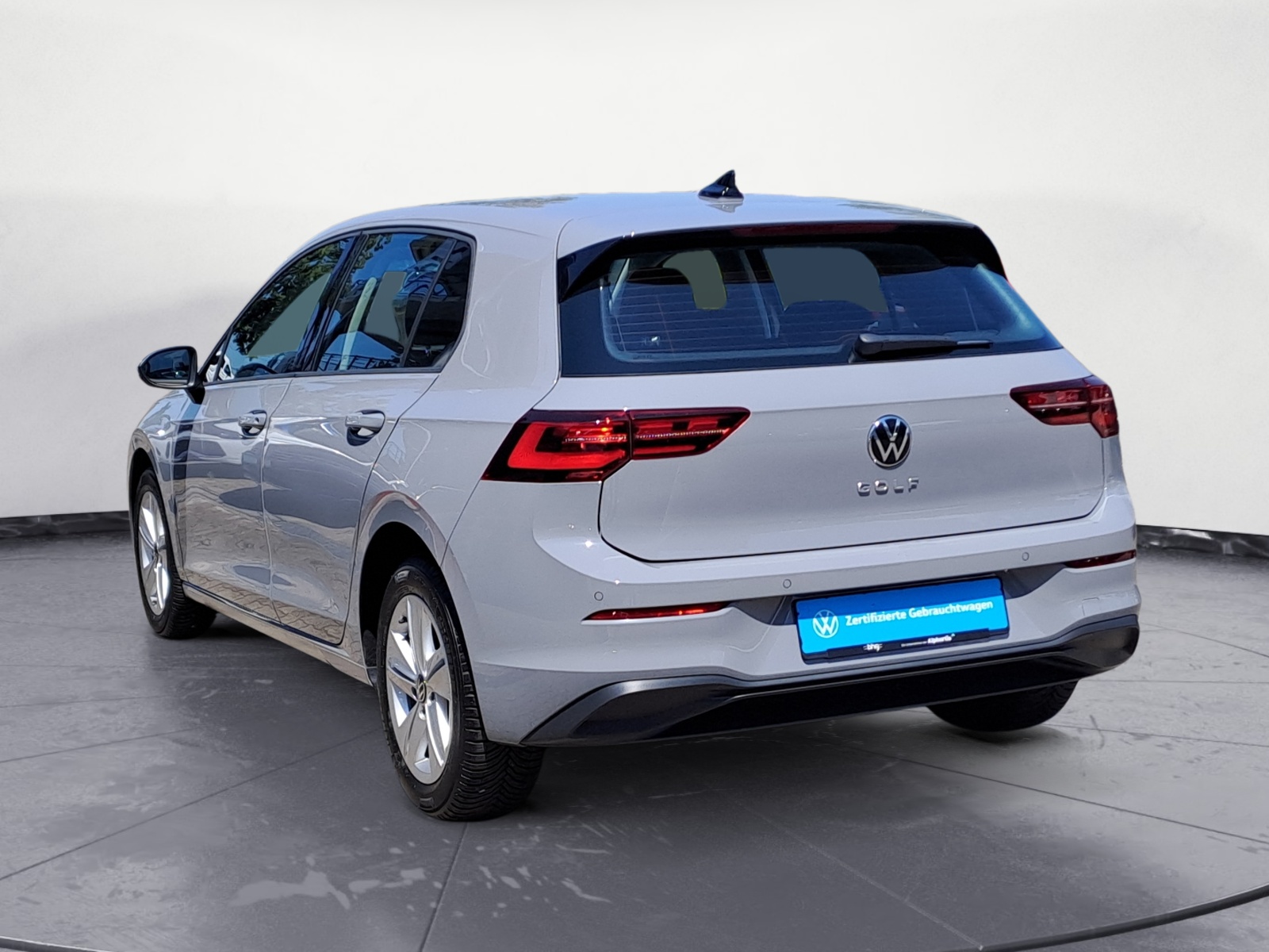Volkswagen - Golf 1.5 TSI Life