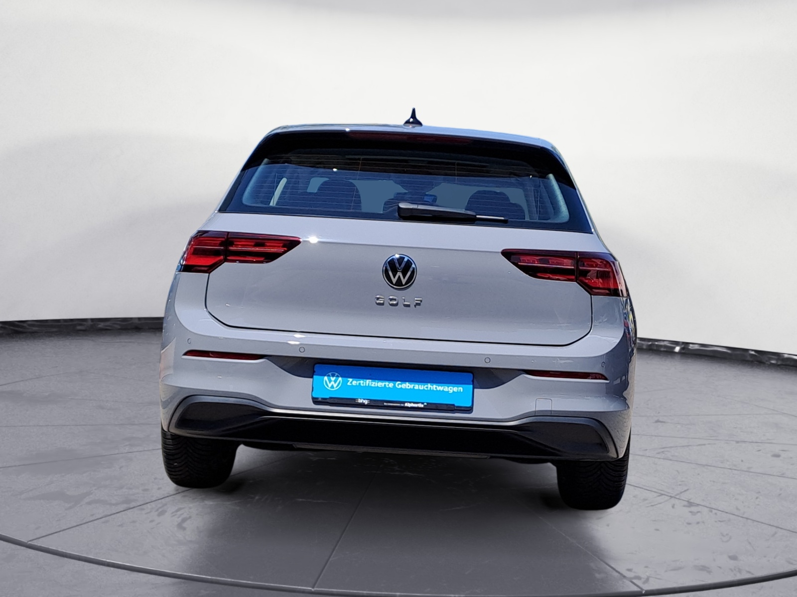 Volkswagen - Golf 1.5 TSI Life