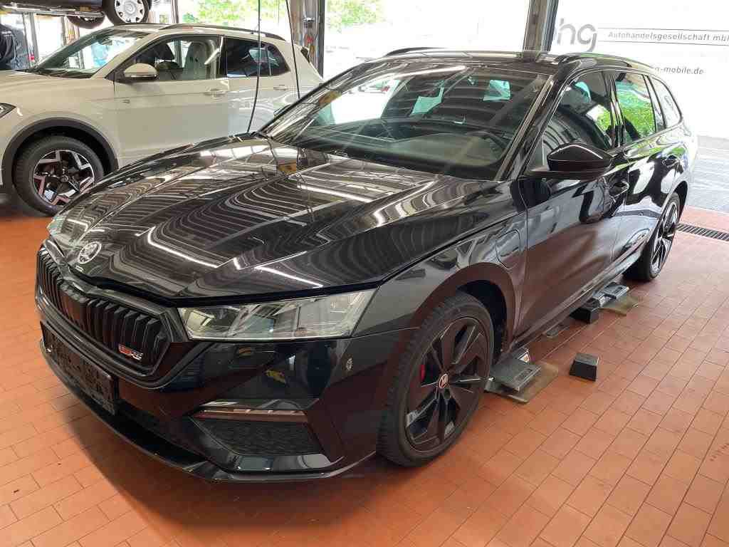 Skoda - Octavia Combi 1.4 TSI iV DSG RS