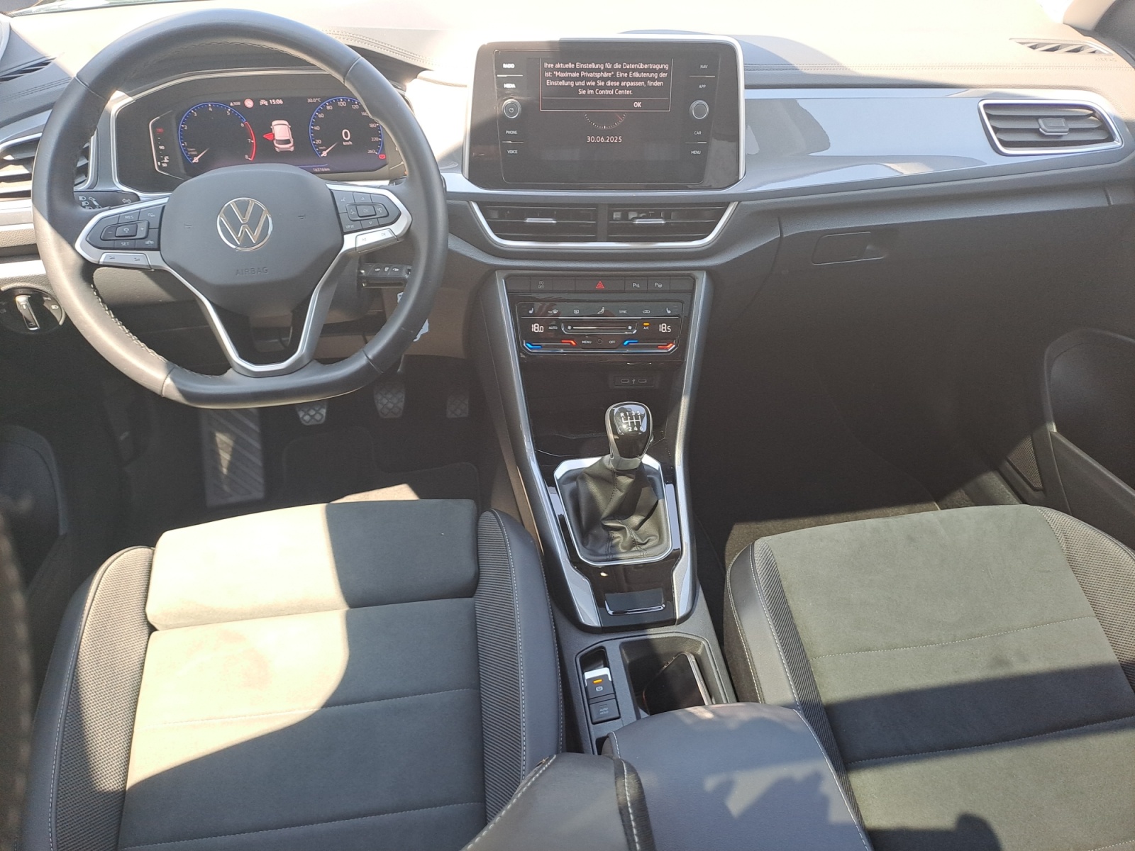 Volkswagen - T-Roc 1.0 TSI Style