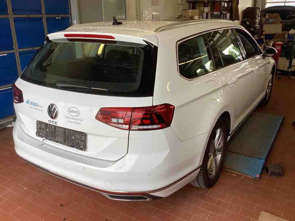 Volkswagen - Passat Variant 1.4 TSI Plug-In-Hybrid DSG GTE