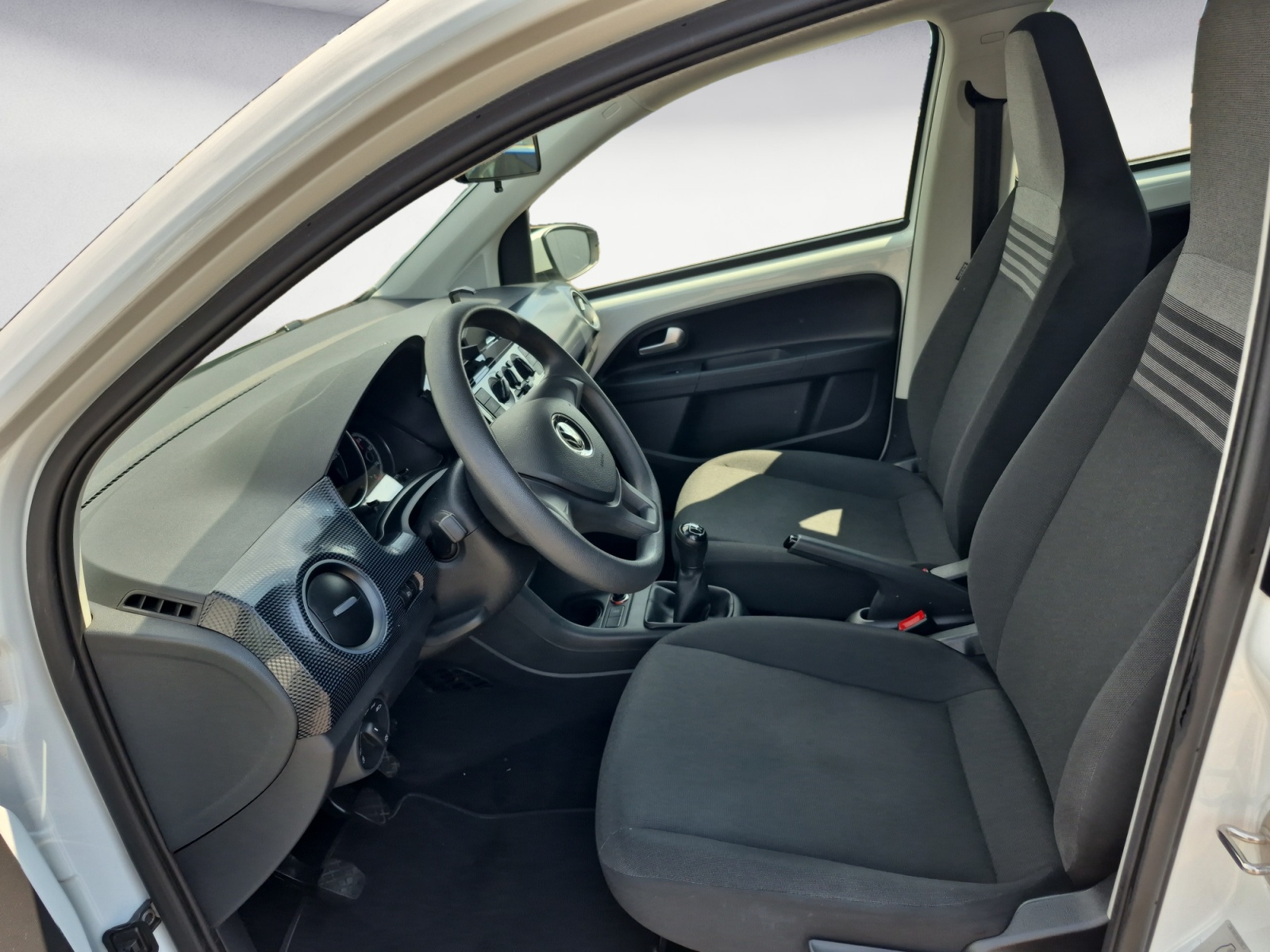 Volkswagen - up!