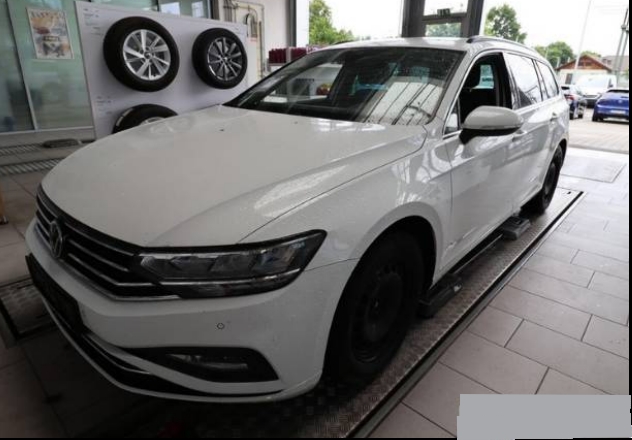 Volkswagen - Passat Variant