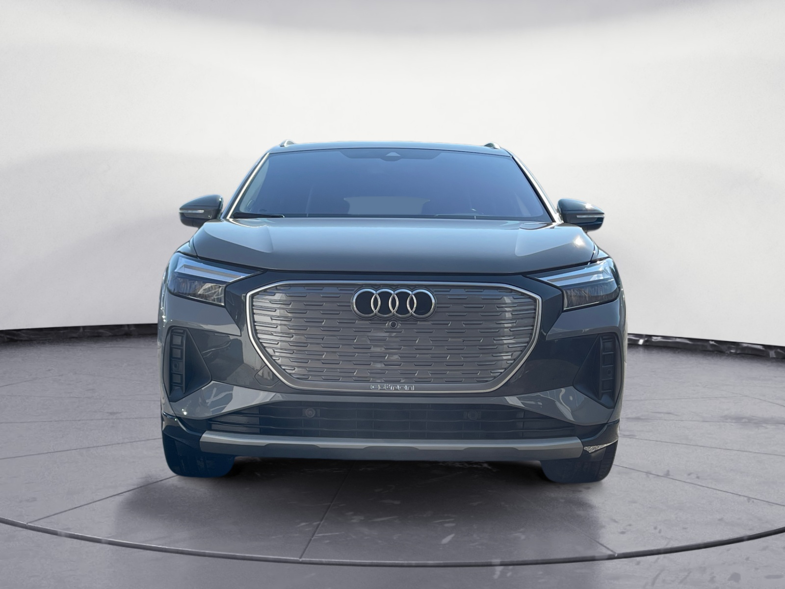 Audi - Q4 e-tron 40