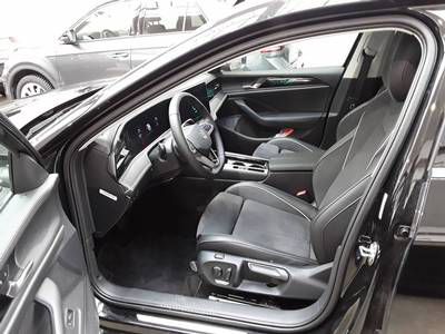 Volkswagen - Passat Variant 2.0 TDI DSG Elegance