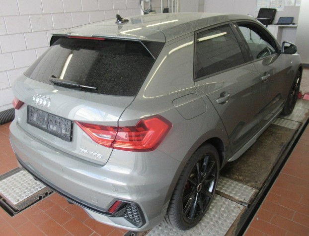 Audi - A1 Sportback 35TFSI S tronic S line