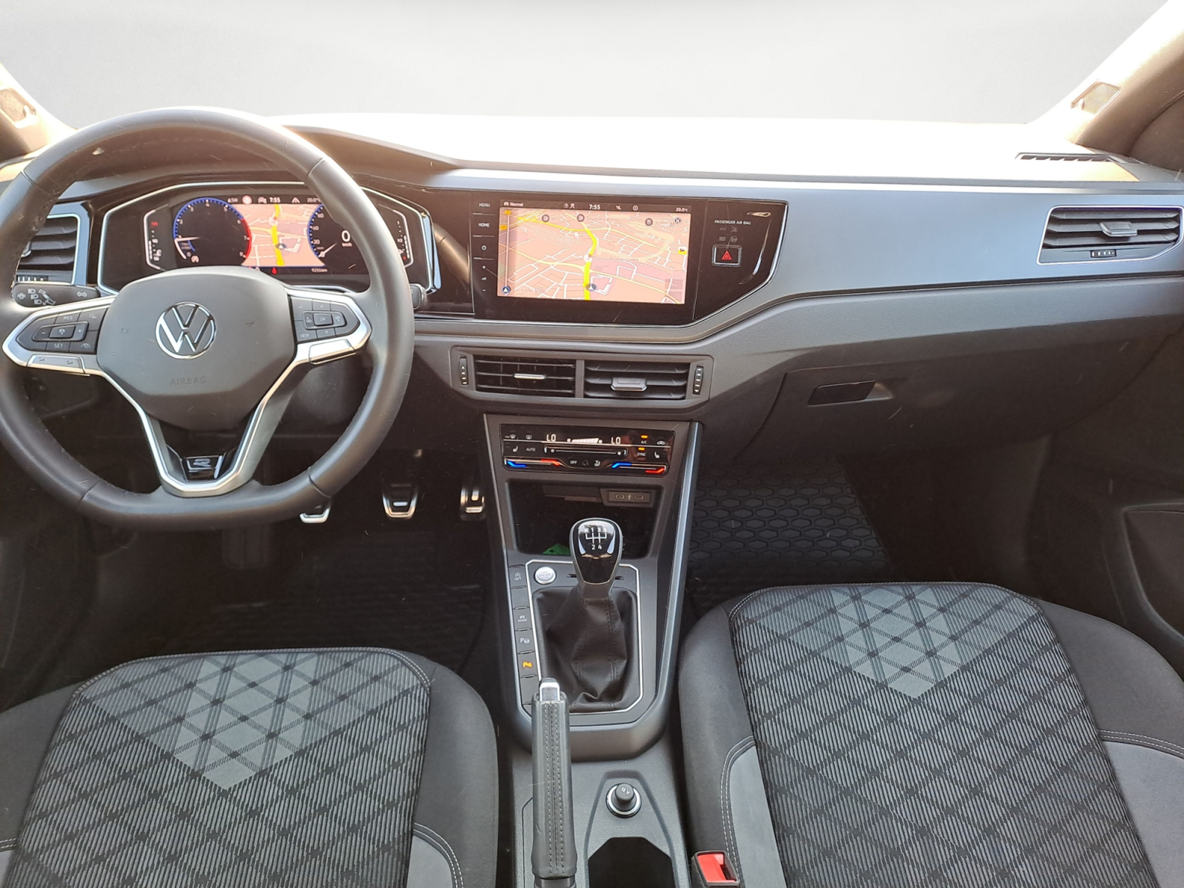 Volkswagen - Polo 1.0 TSI OPF R-Line