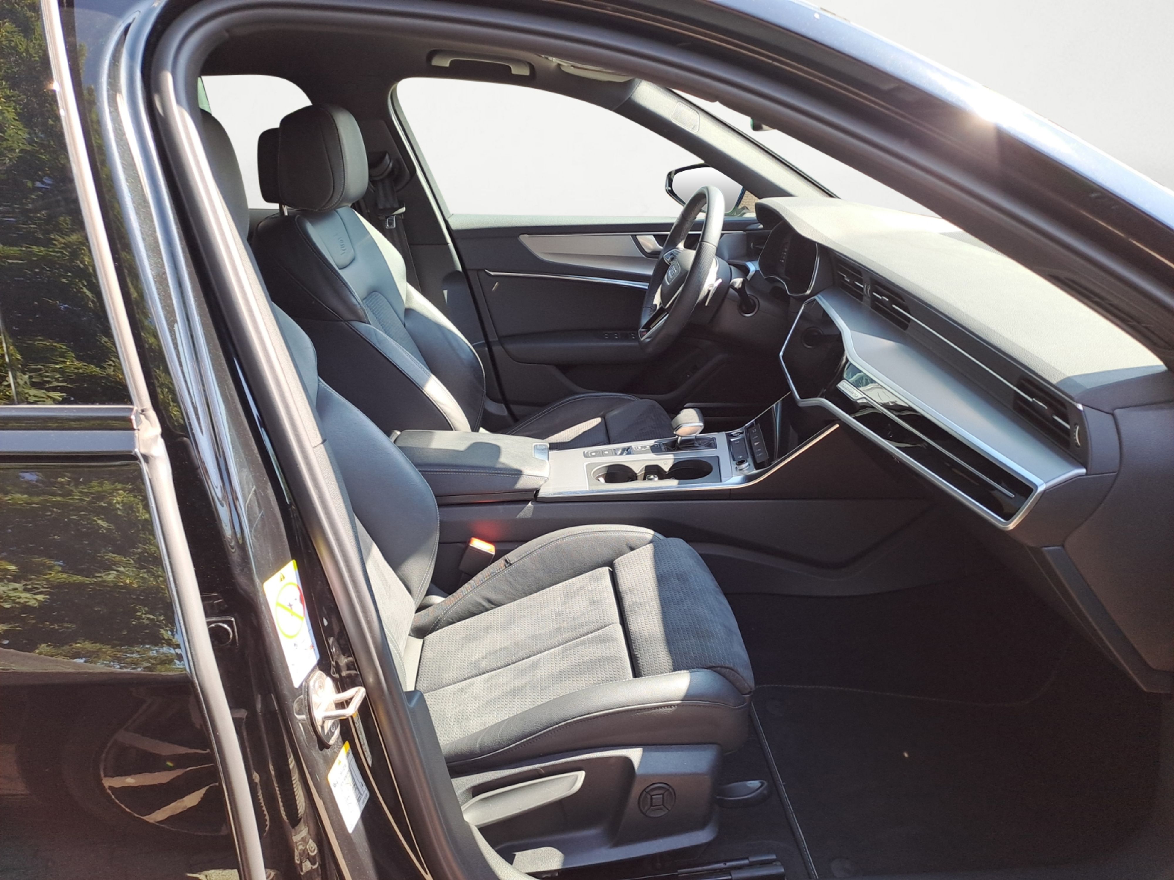 Audi - A6 Avant