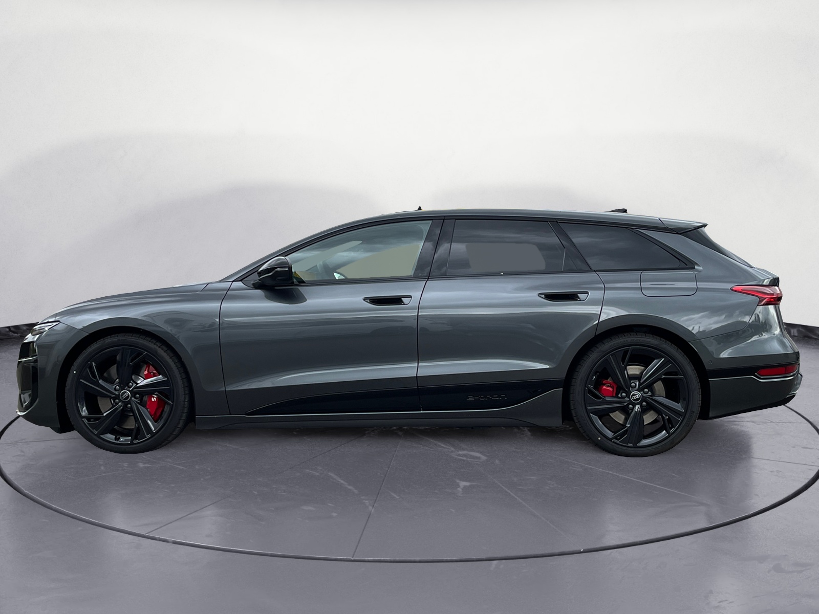 Audi - S6