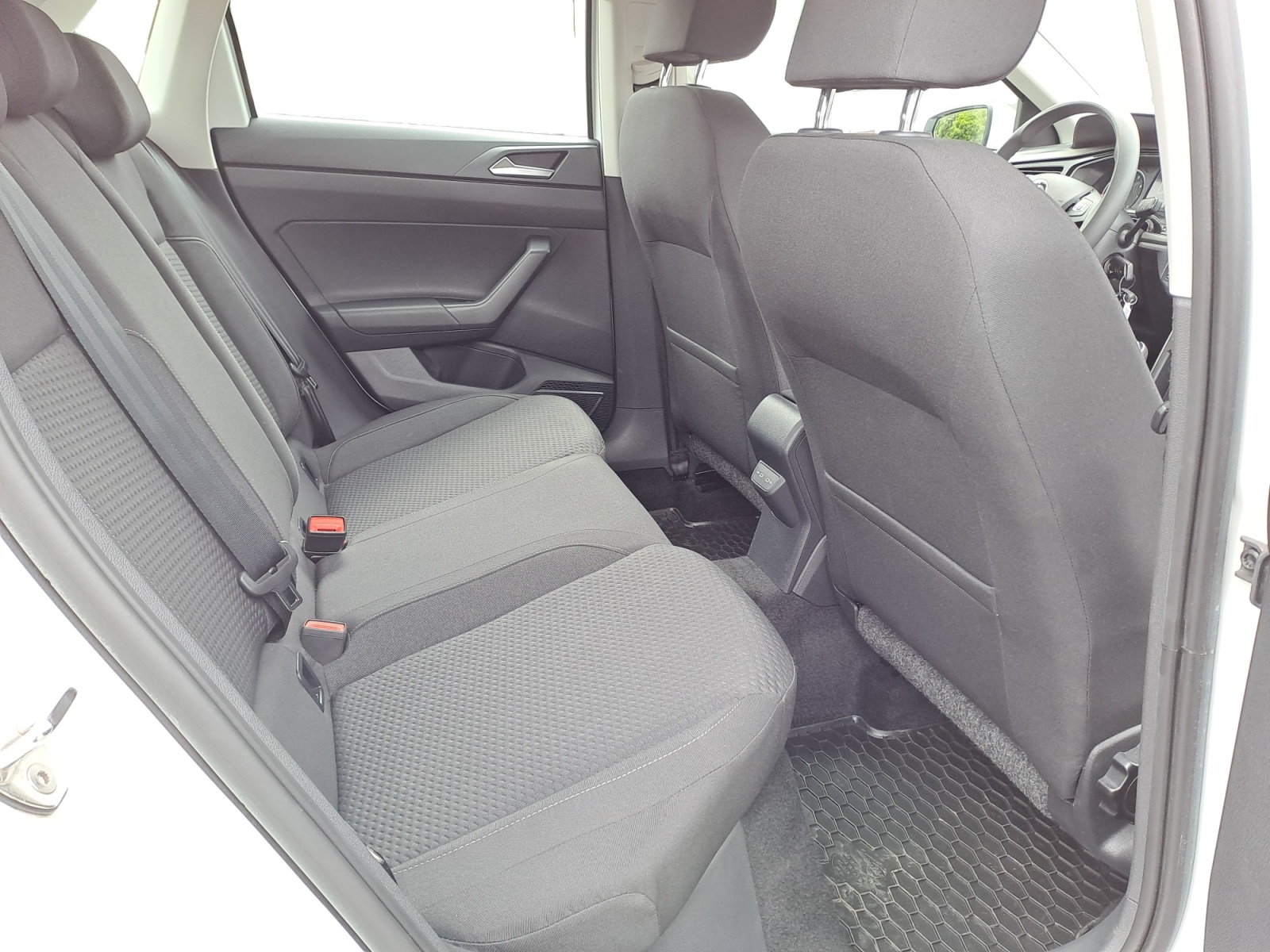 Volkswagen - Polo 1.0 Comfortline