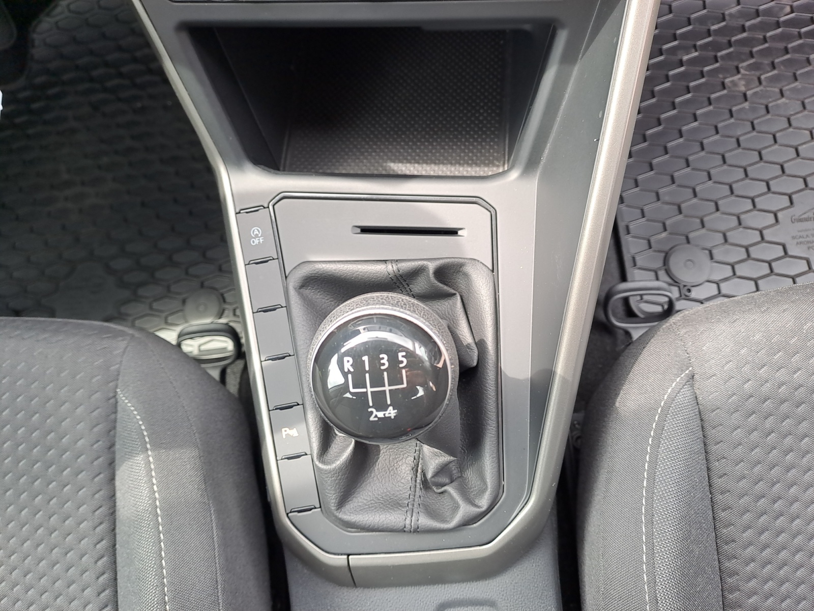 Volkswagen - Polo 1.0 Comfortline